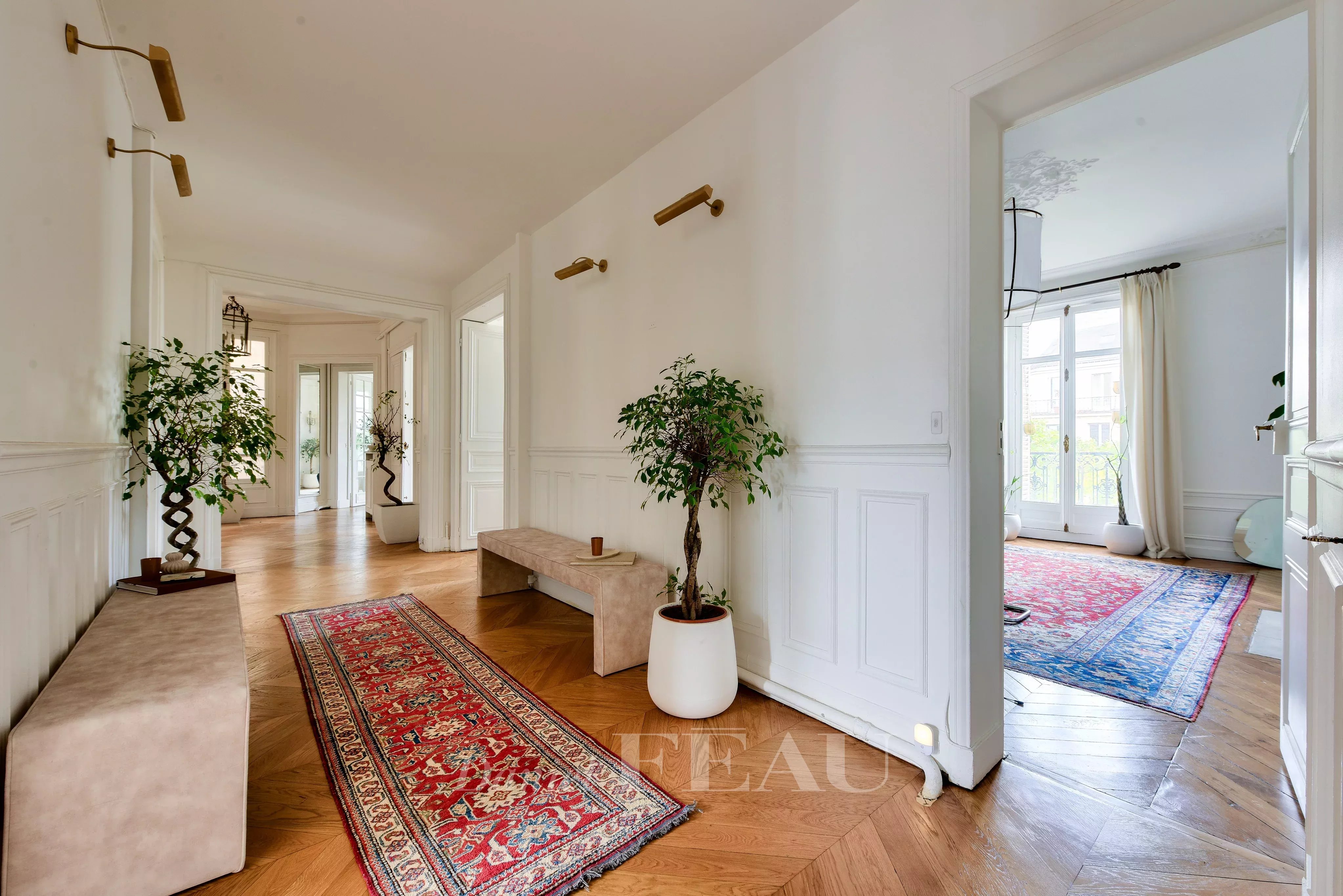 Location Appartement Paris 8ème