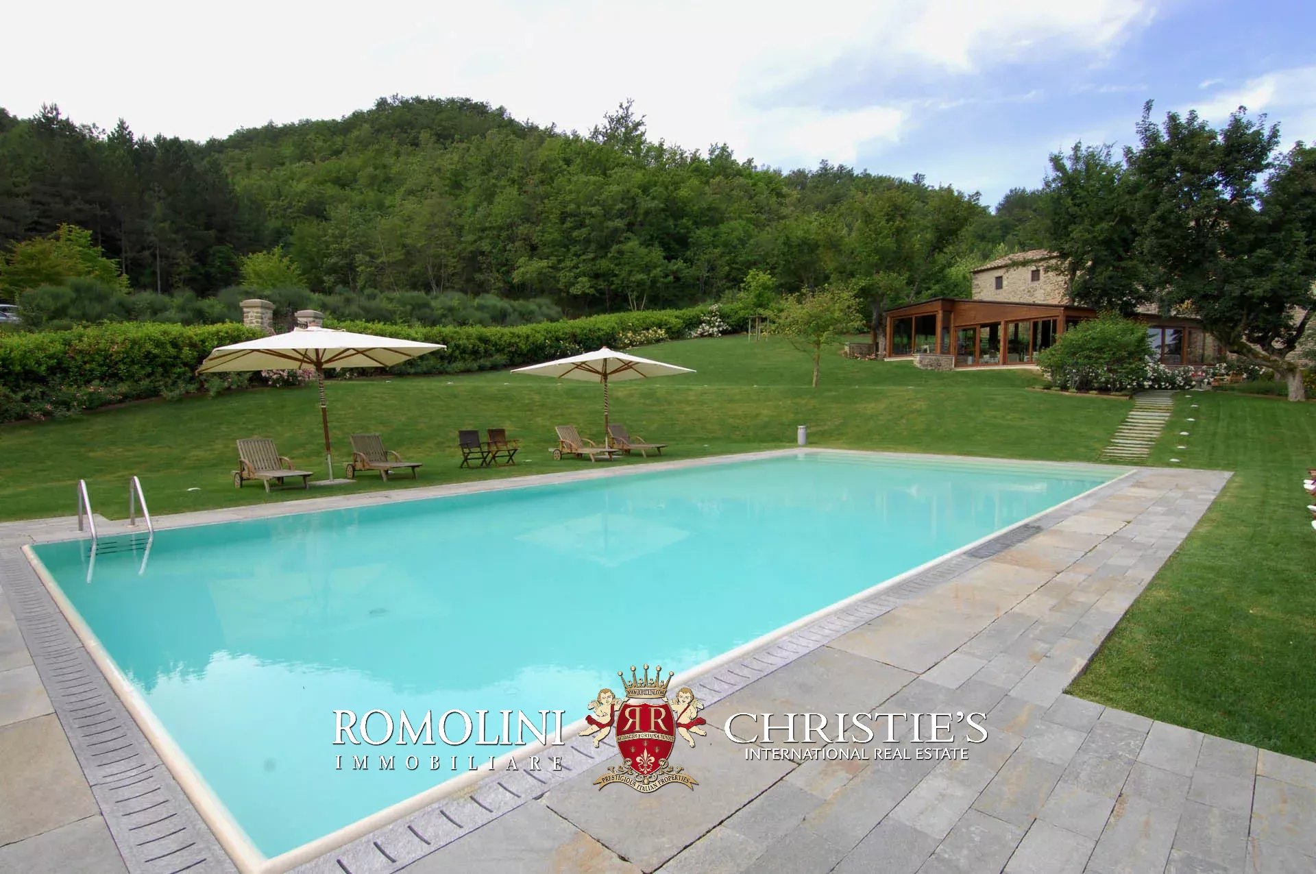 18 Bedroom Villa/Townhouse's Image 18