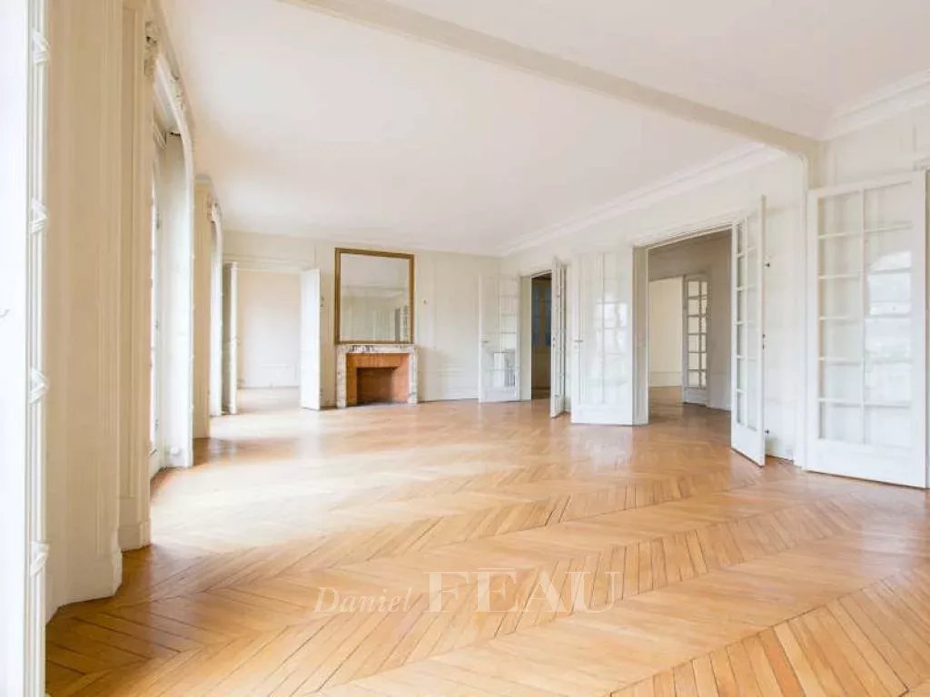 Rental Apartment Paris 17th