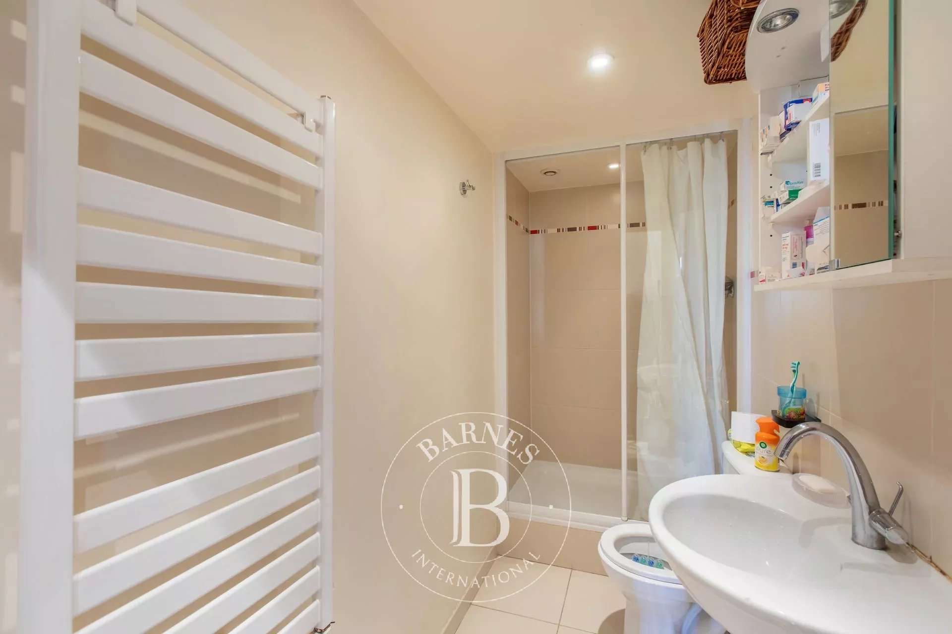 Daire Paris 8ème - picture 11