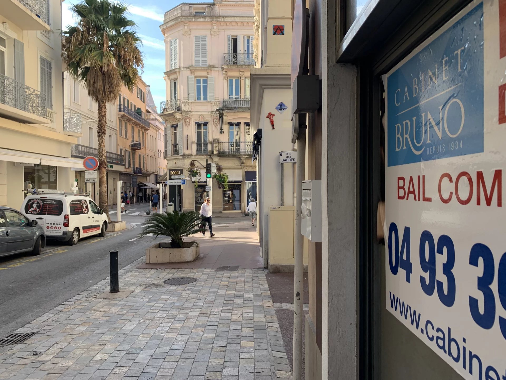 Rental Business Cannes