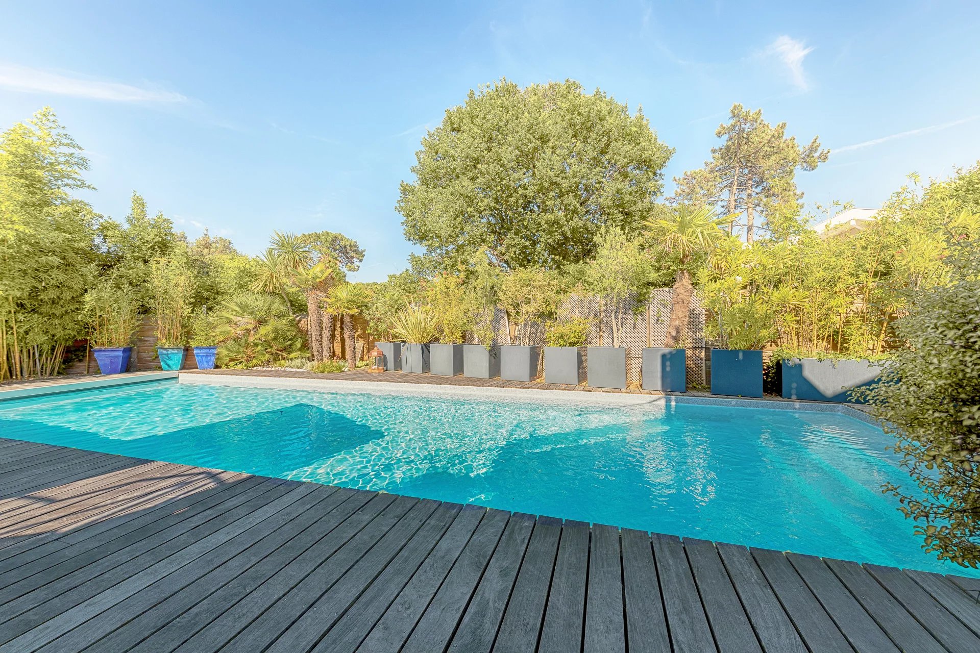 ARCHITECT-DESIGNED VILLA “LA SIESTA” WITH PANORAMIC BASIN VIEW, PYLA-SUR-MER – SLEEPS 10 GUESTS - picture 2