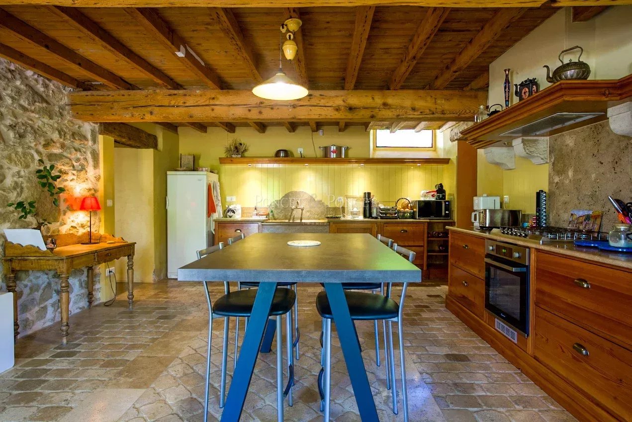 16 Bedroom Villa/Townhouse's Image 11
