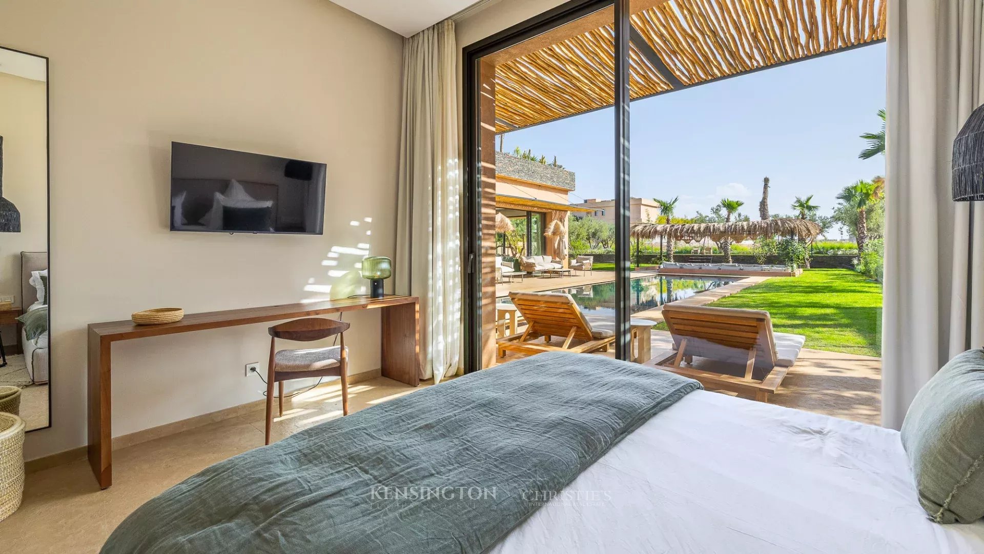 6 Bedroom Villa/Townhouse's Image 29