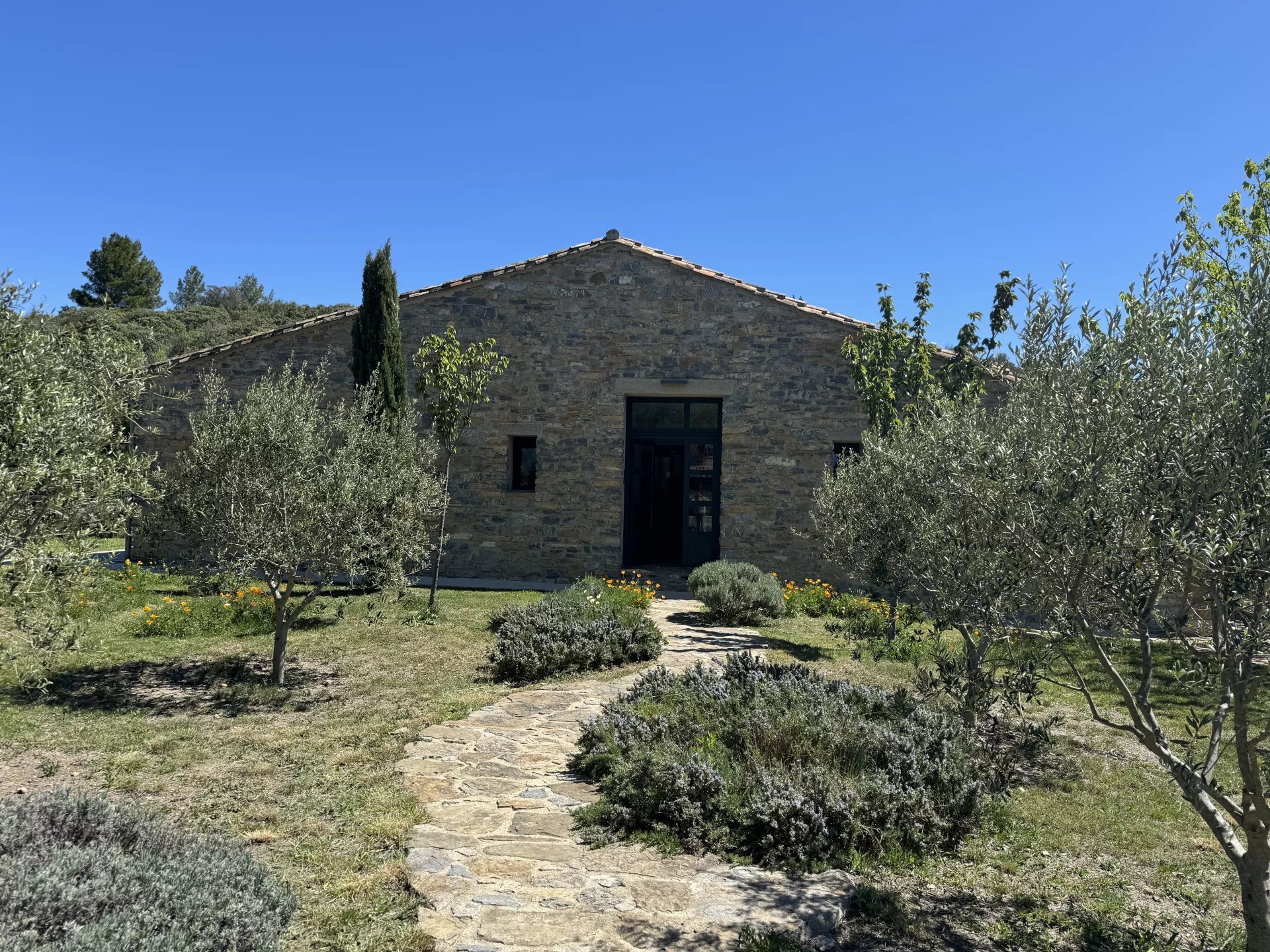 OUTSTANDING PROPERTY, 2.5HA, CASCASTEL DES CORBIERES