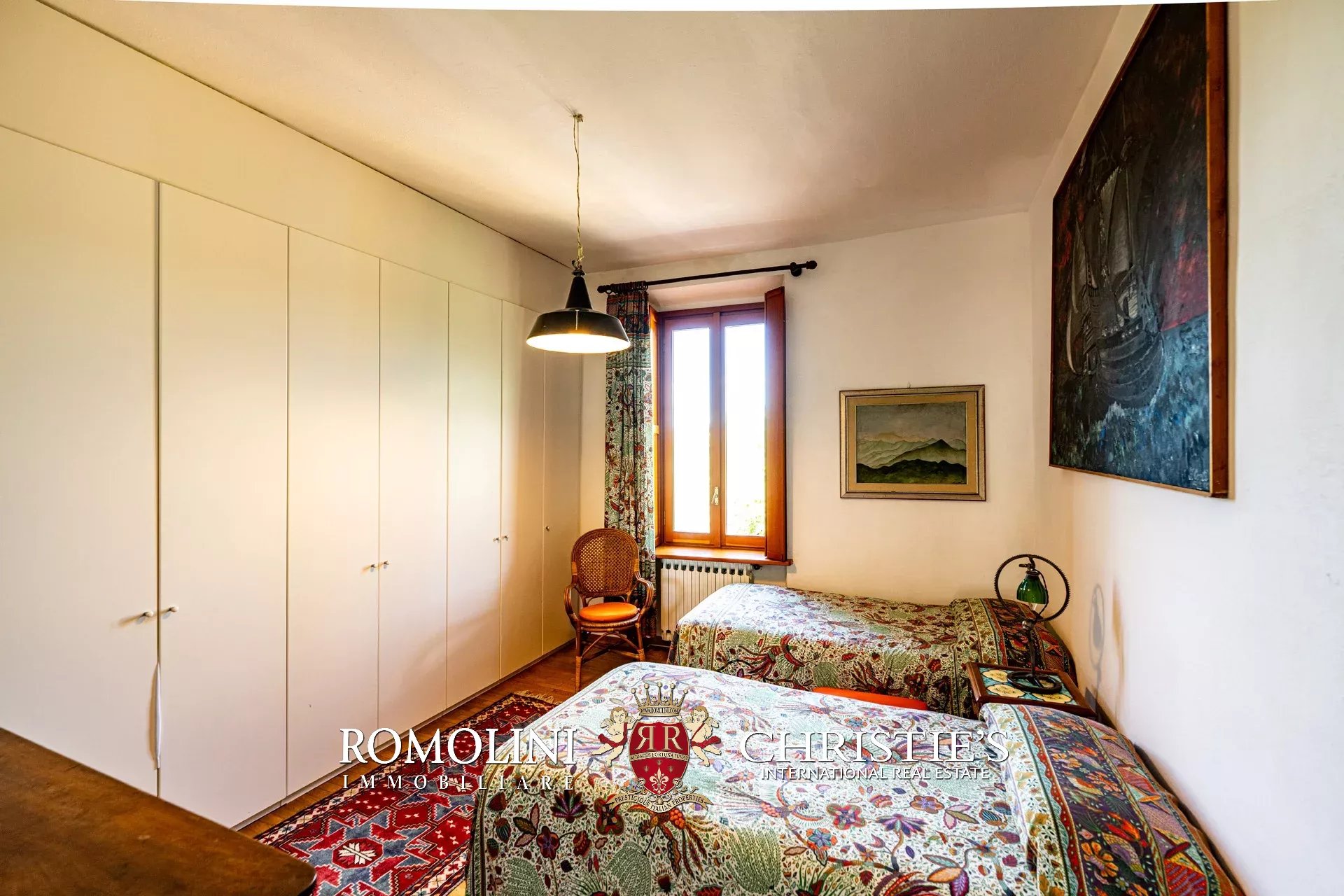 9 Bedroom Villa/Townhouse's Image 64