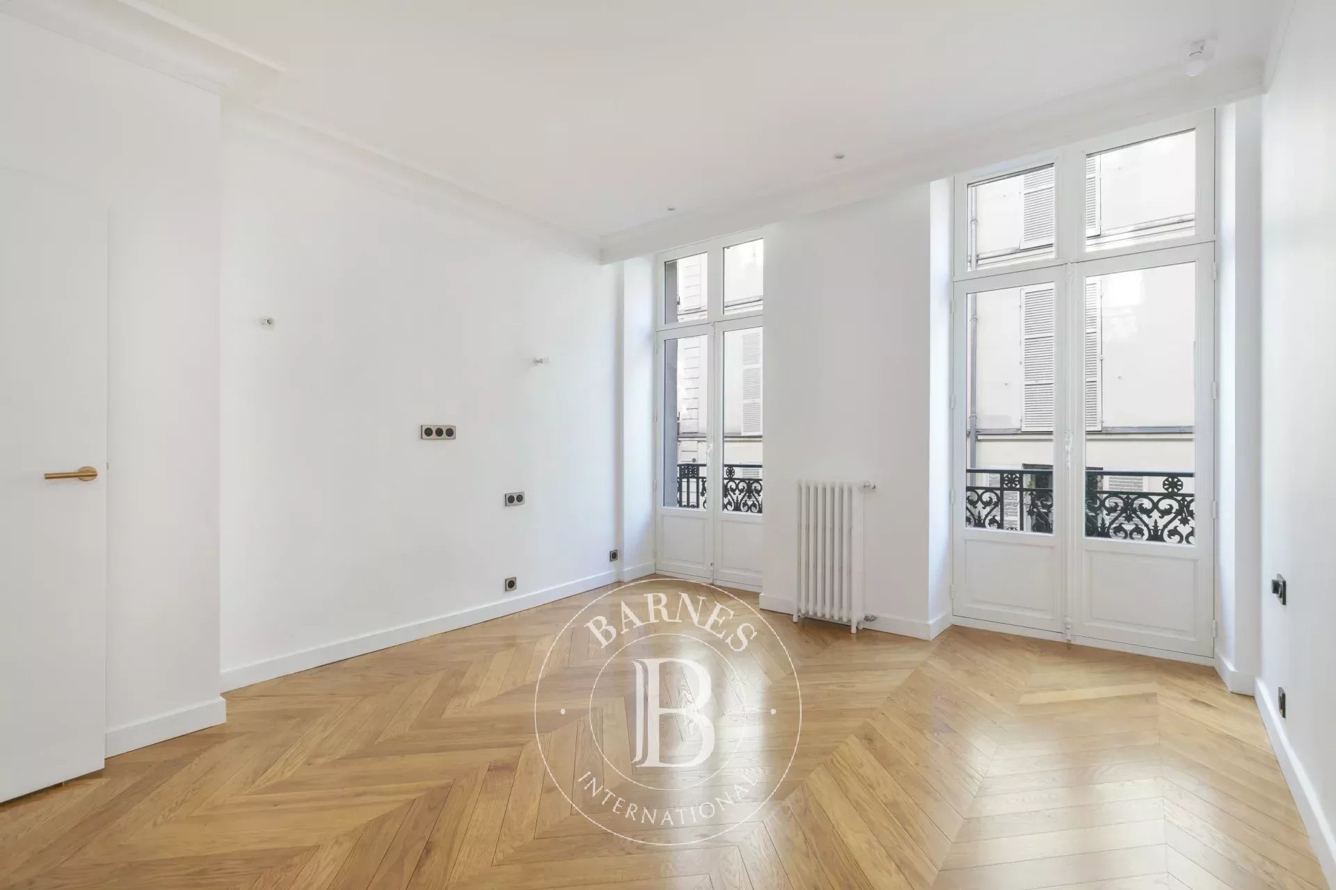 Daire Paris 7ème - picture 9