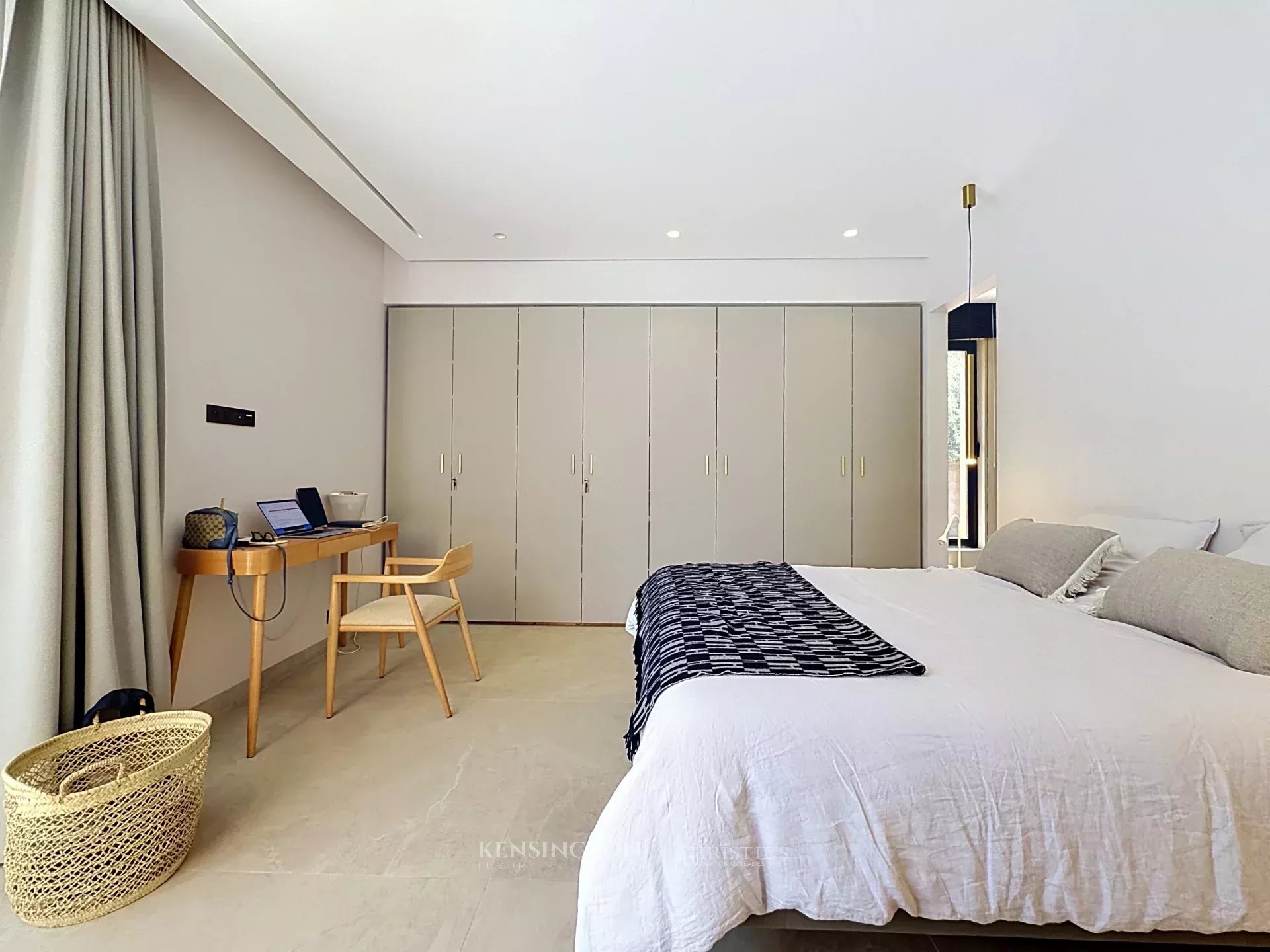 3 Bedroom Villa/Townhouse's Image 20
