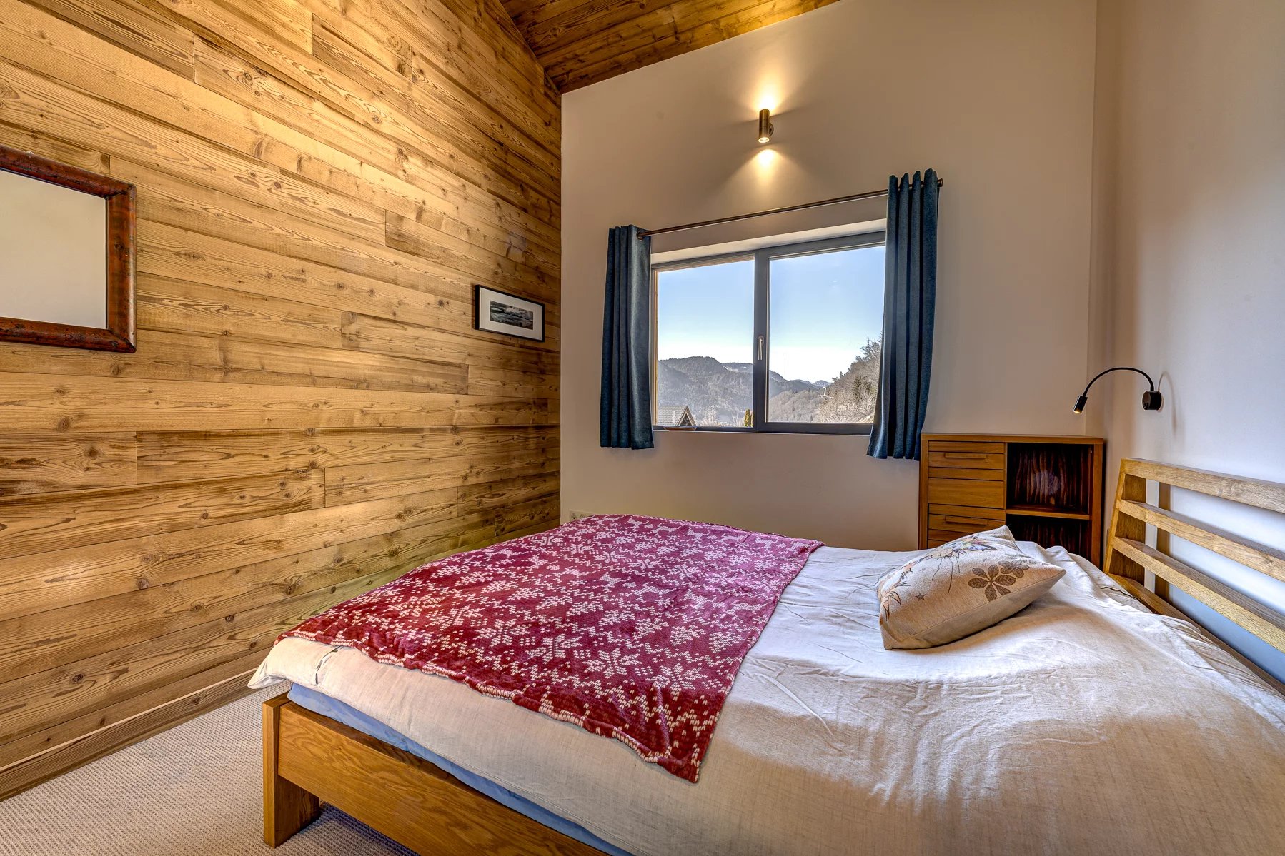 Photo of MORZINE - Modern 6 bedroom chalet in Montriond