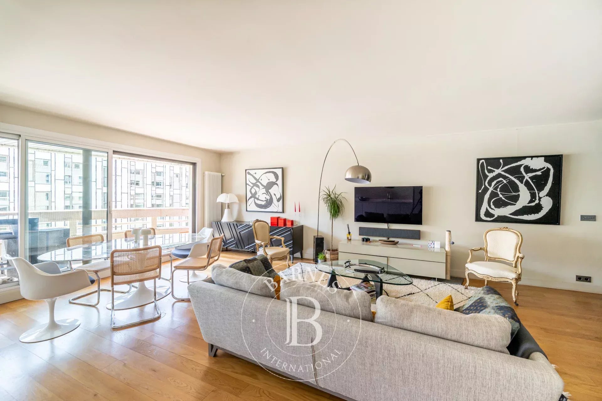 Daire Levallois-Perret