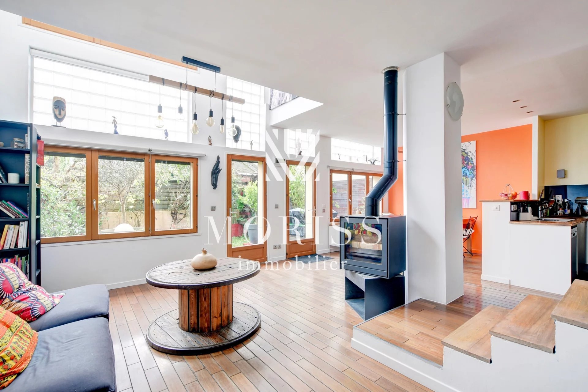 PARC DES BEAUMONTS - MAISON ATYPIQUE ET LUMINEUSE DE 6 PIECES AV - Image Array