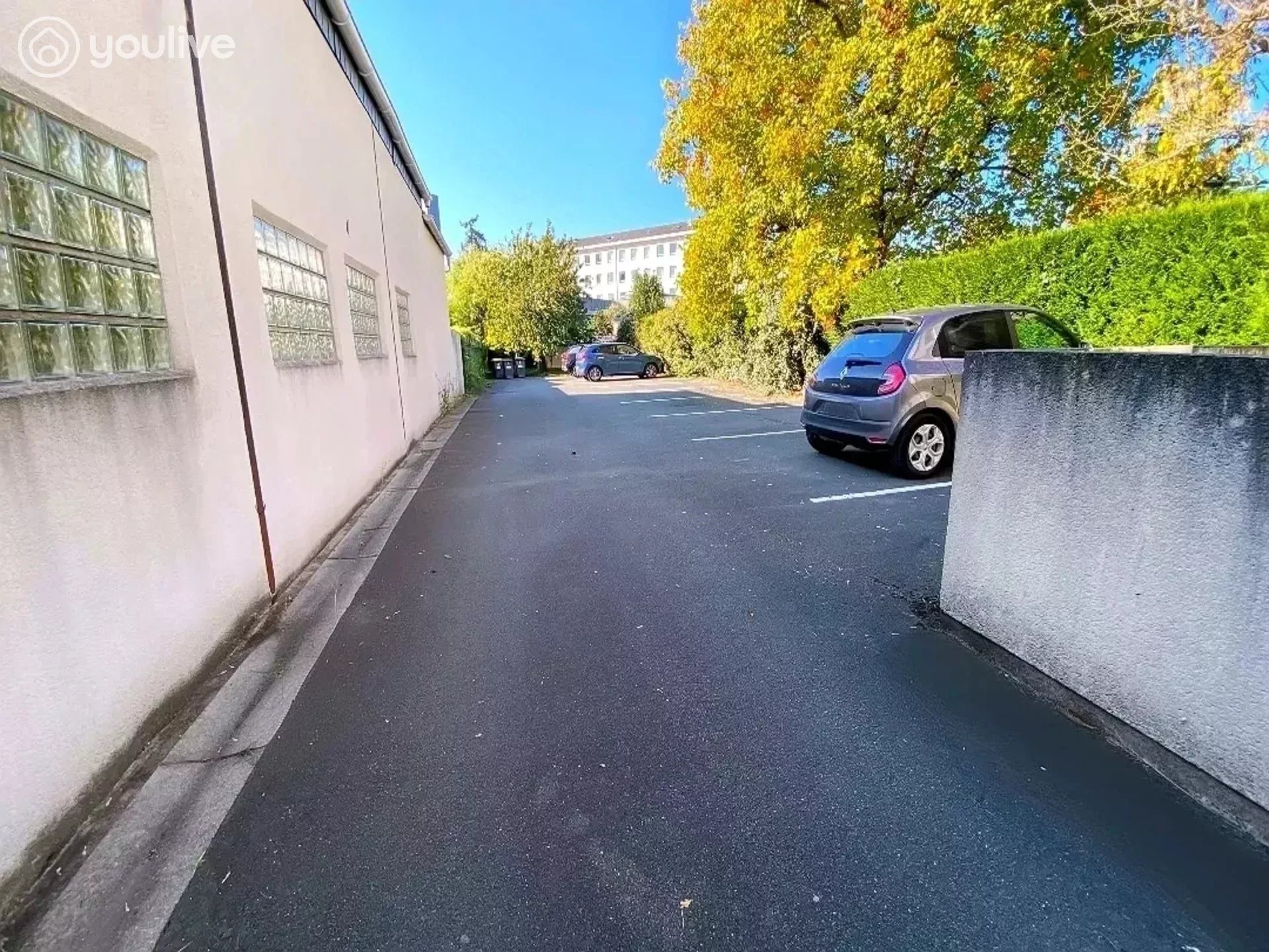 PLACE DE PARKING SÉCURISÉE – RÉSIDENCE PRIVÉE – ANGERS
