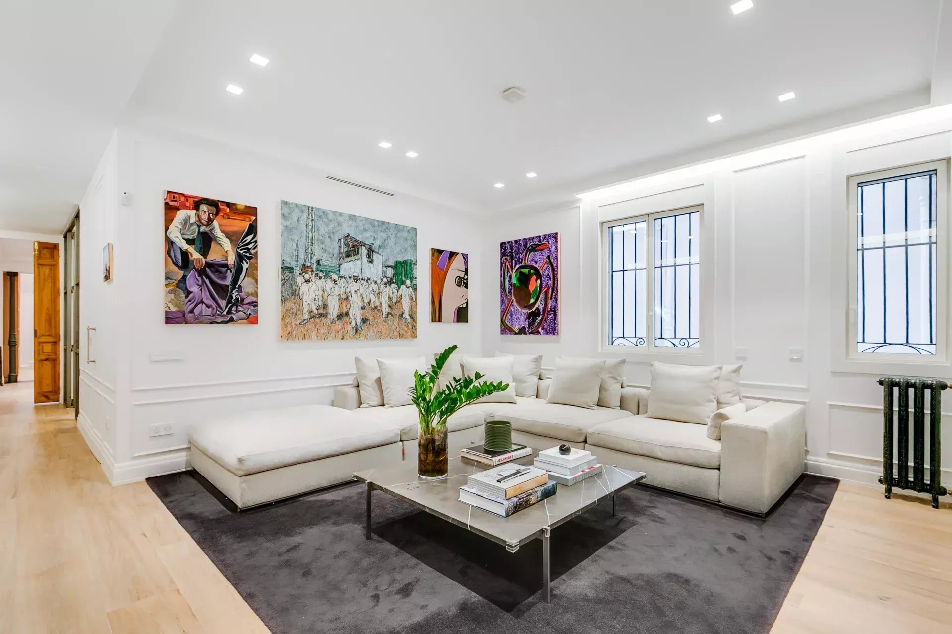 Stunning Newly Renovated Apartment in Jerónimos