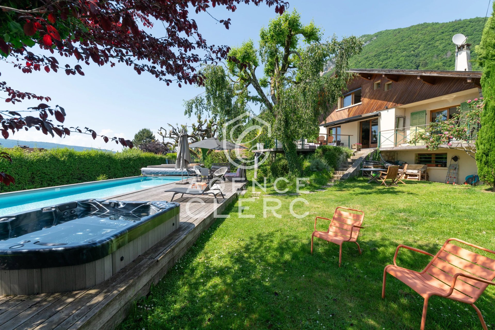 4 Bedroom Villa/Townhouse's Image 12