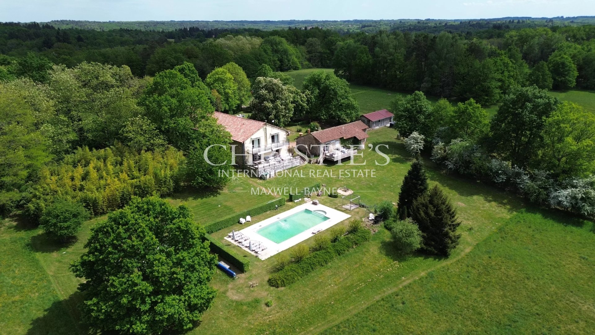 9 Bedroom Villa/Townhouse's Image 4