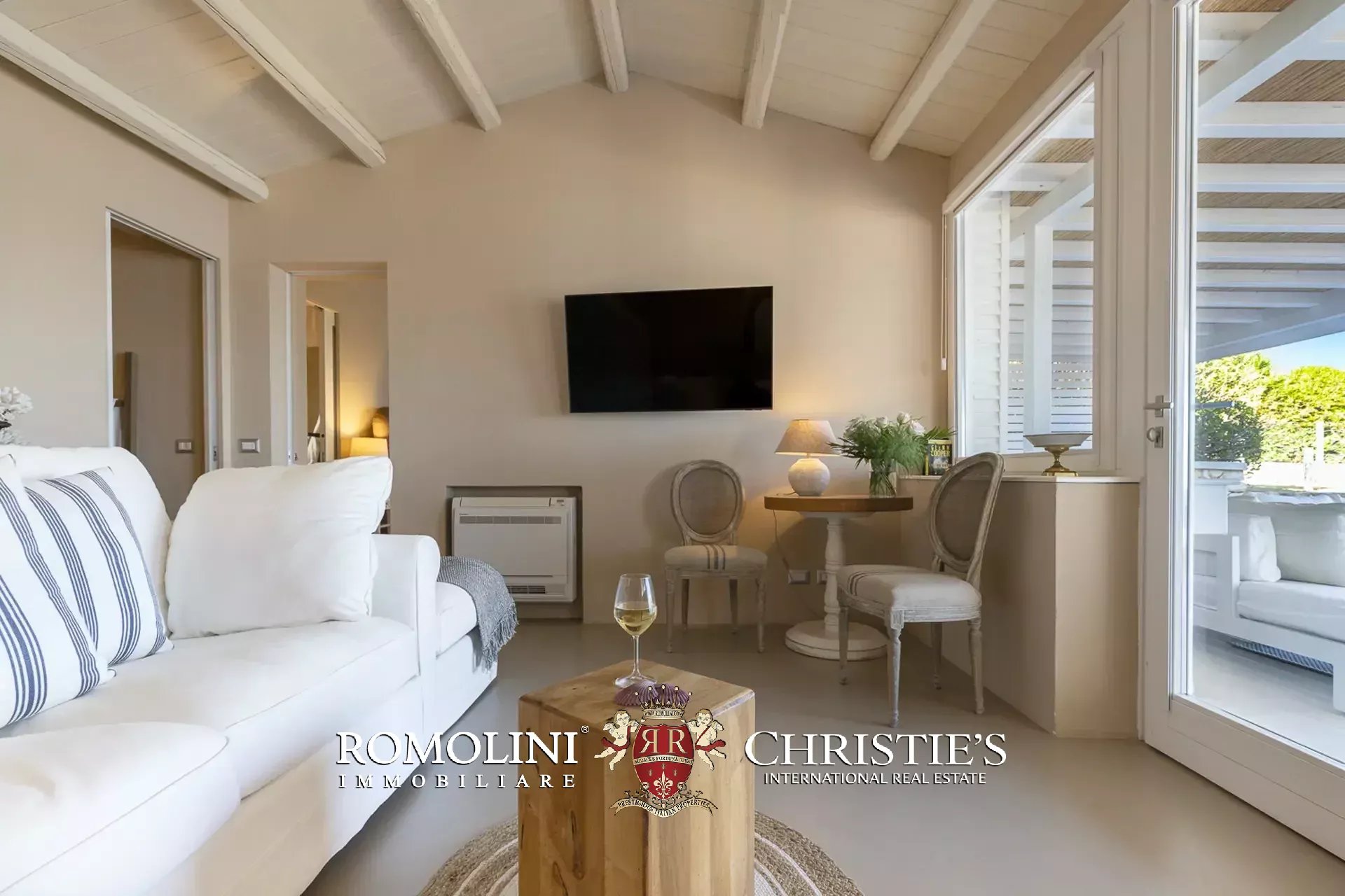 4 Bedroom Villa/Townhouse's Image 56