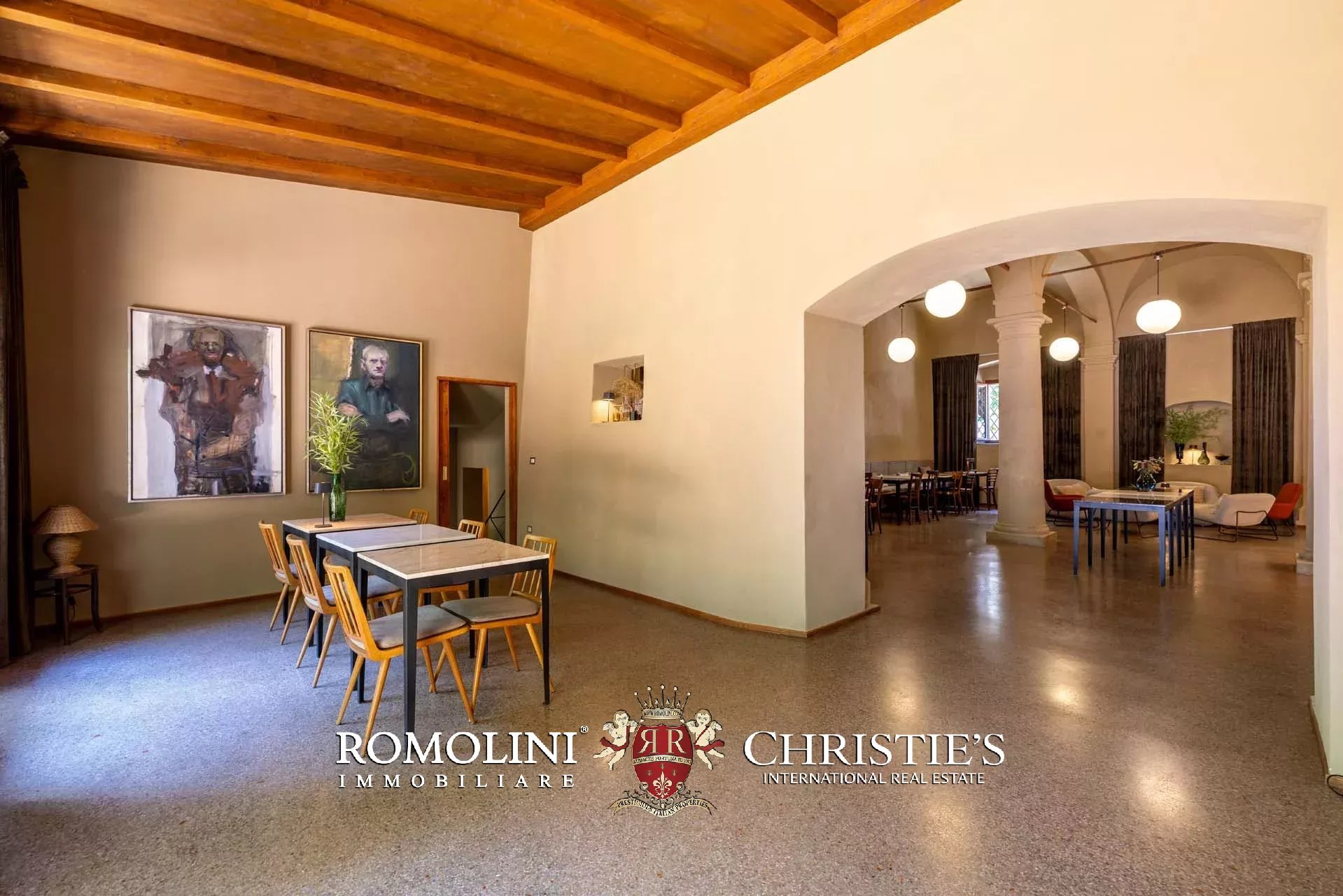 16 Bedroom Villa/Townhouse's Image 25