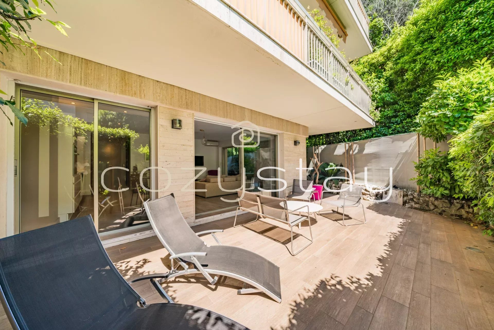 Elégant 3 pièces avec terrasse, Cannes arrière Croisette