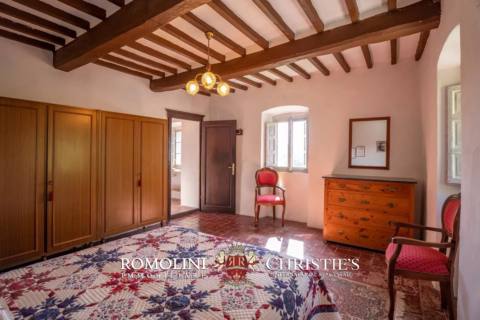 6 Bedroom Villa/Townhouse's Image 69