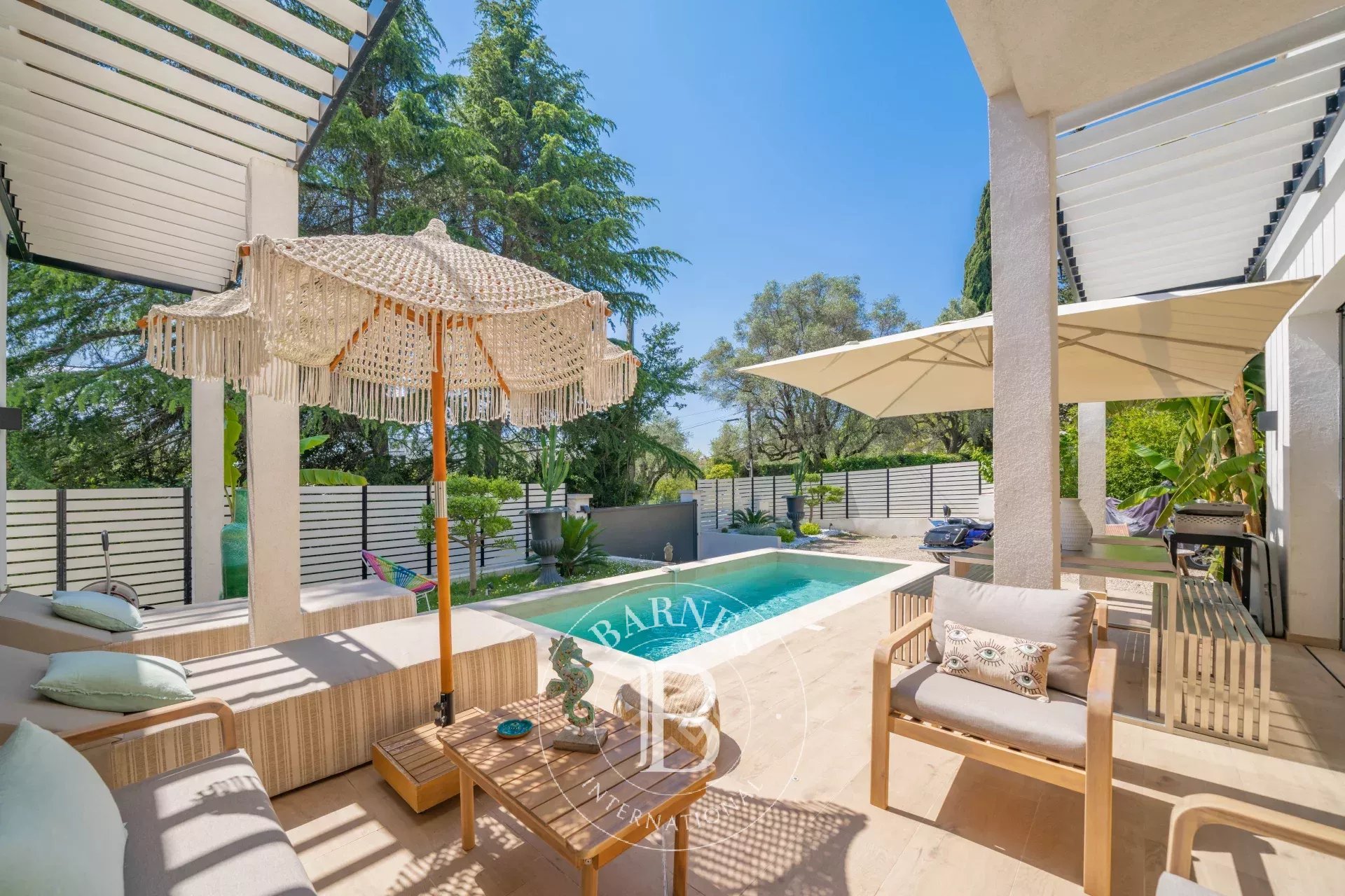 Ev Mougins - picture 5