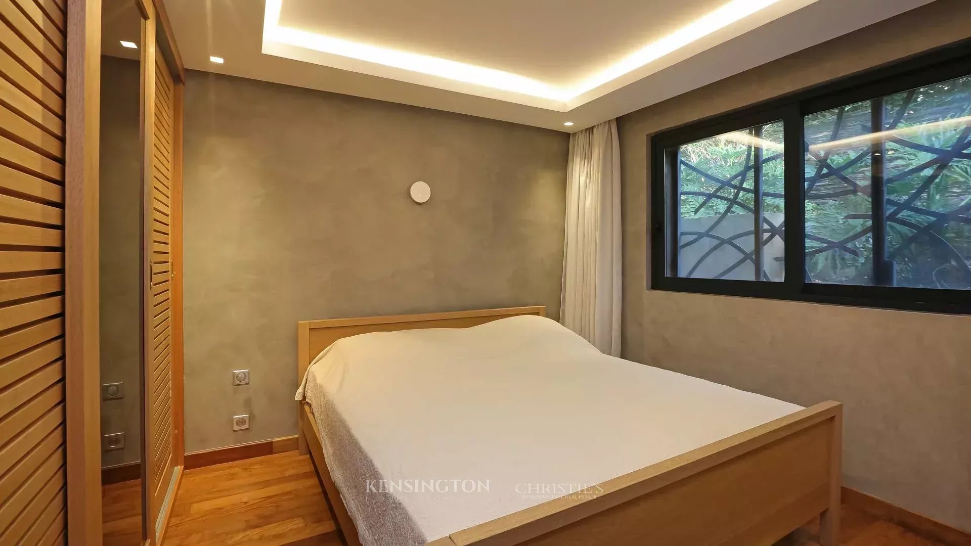 4 Bedroom Villa/Townhouse's Image 22