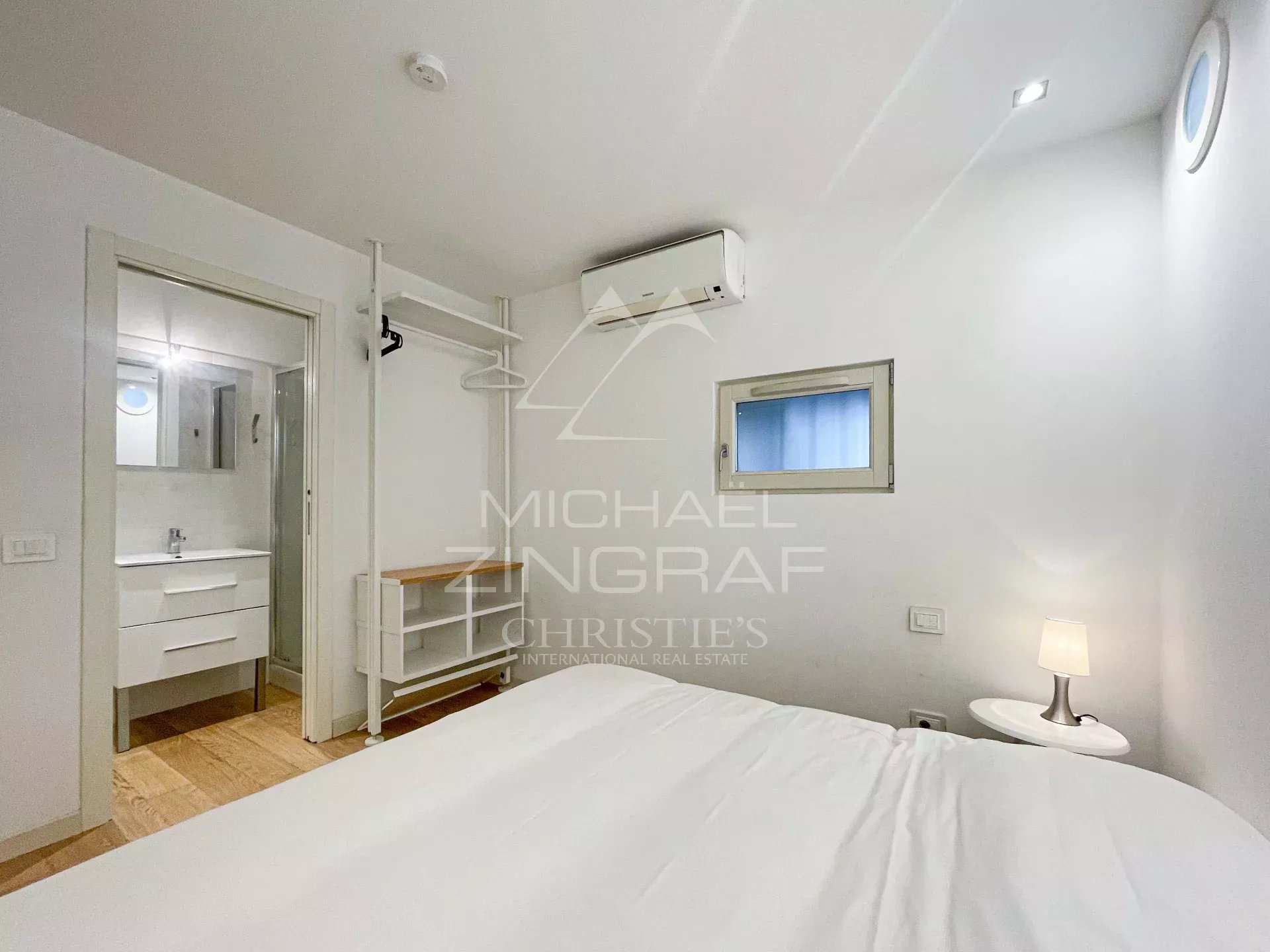 2 Bedroom Apartment/Flat's Image 7