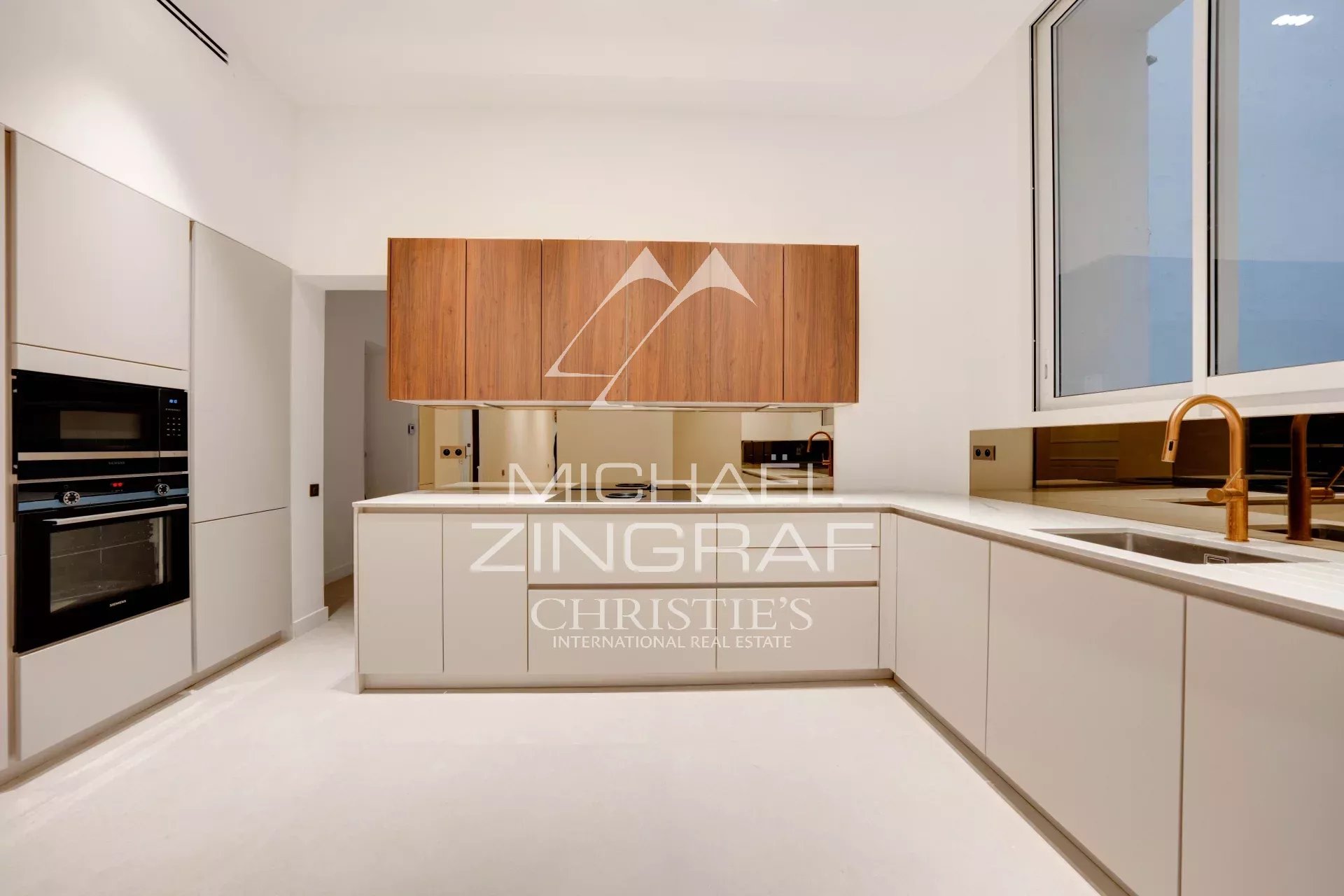 4 Bedroom Apartment/Flat's Image 8