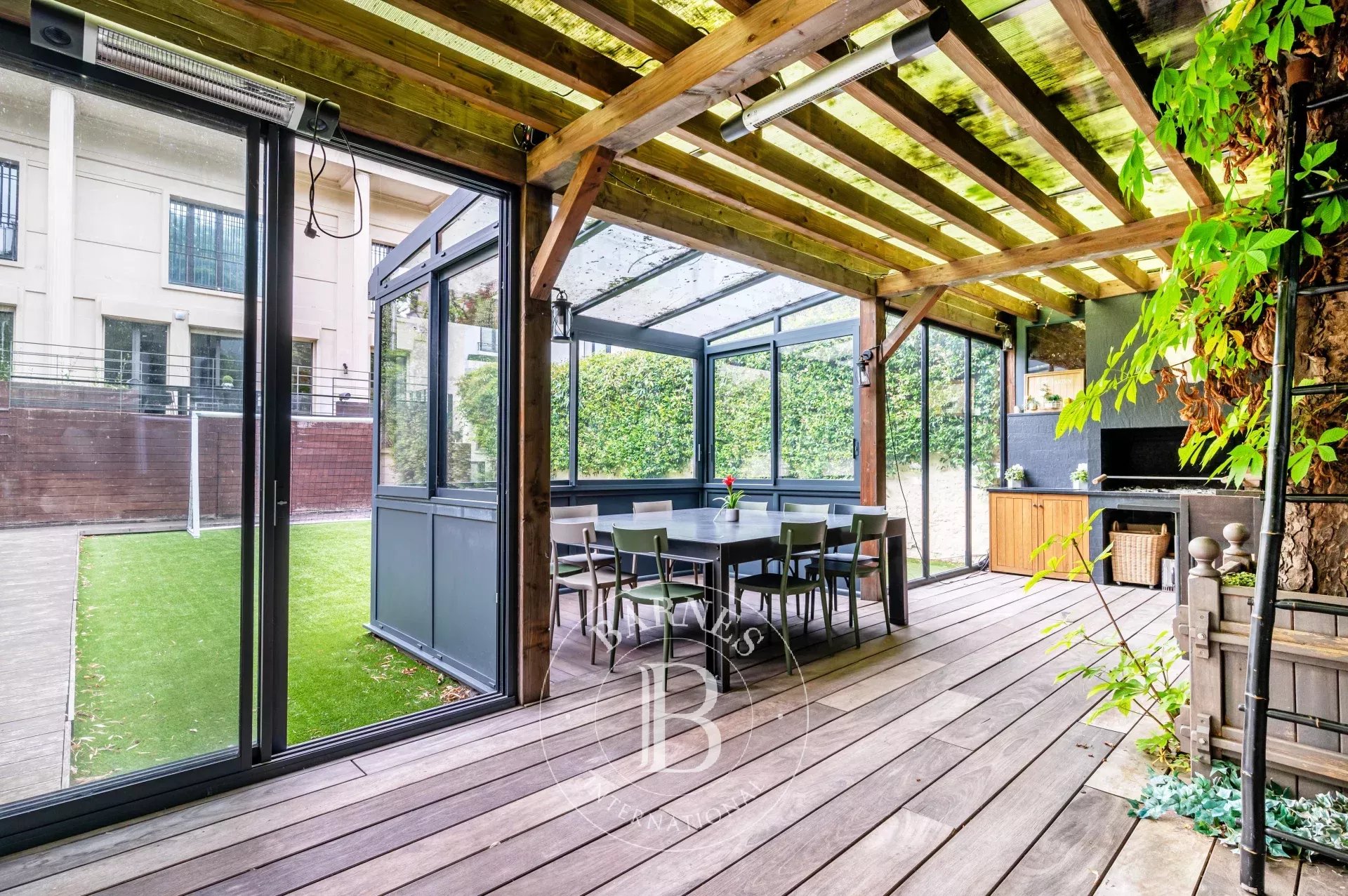 Konak Neuilly-sur-Seine - picture 14