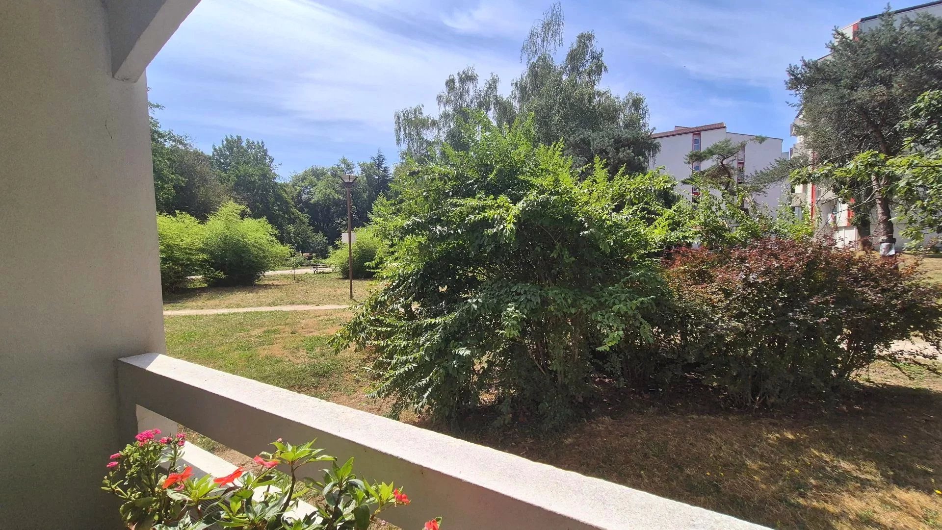 LONS, A VENDRE, Appartement de 68,04 m² avec balcons