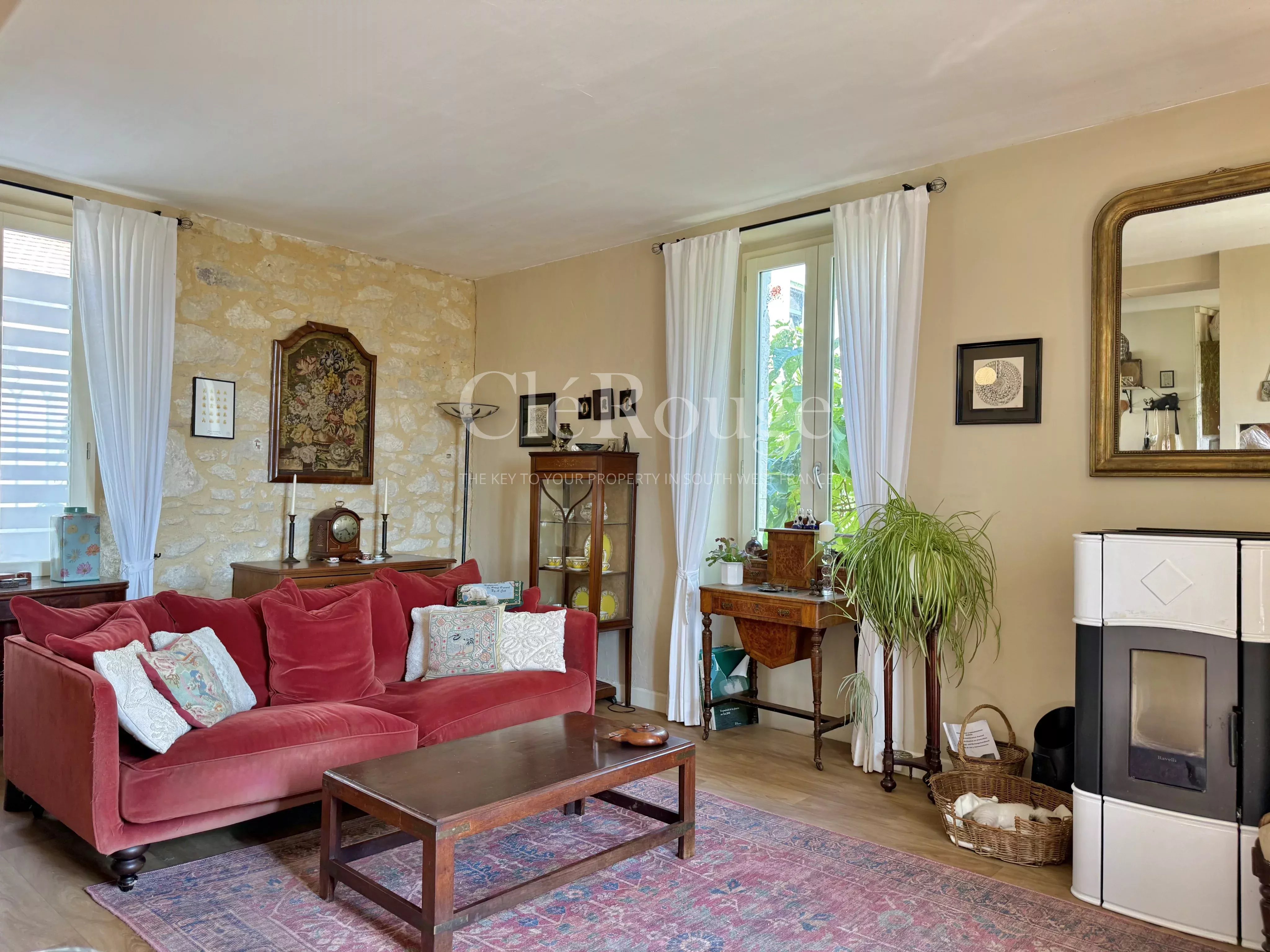 House in Monflanquin - view 1