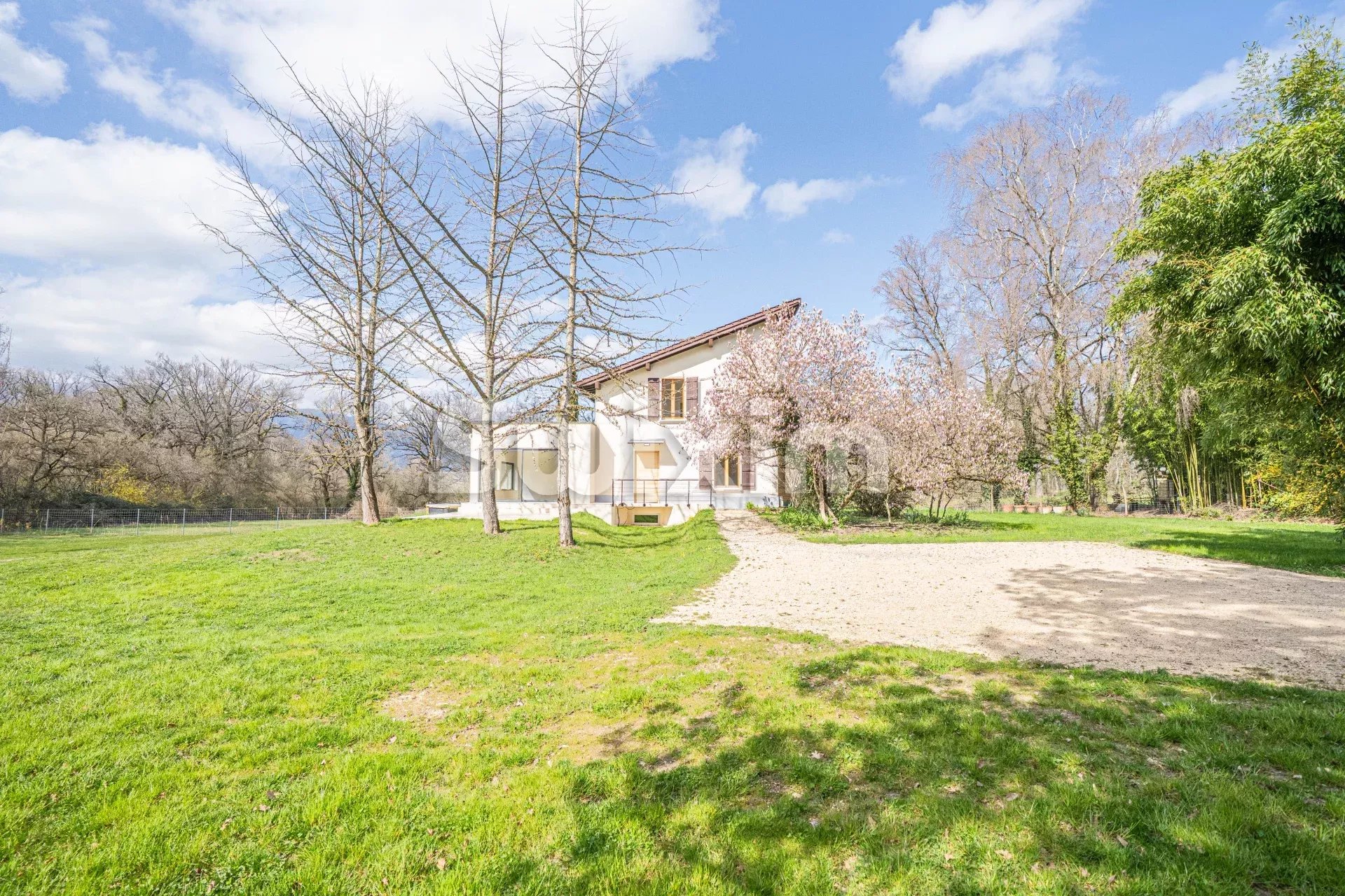 Agence immobilière de S2R IMMOBILIER SAS