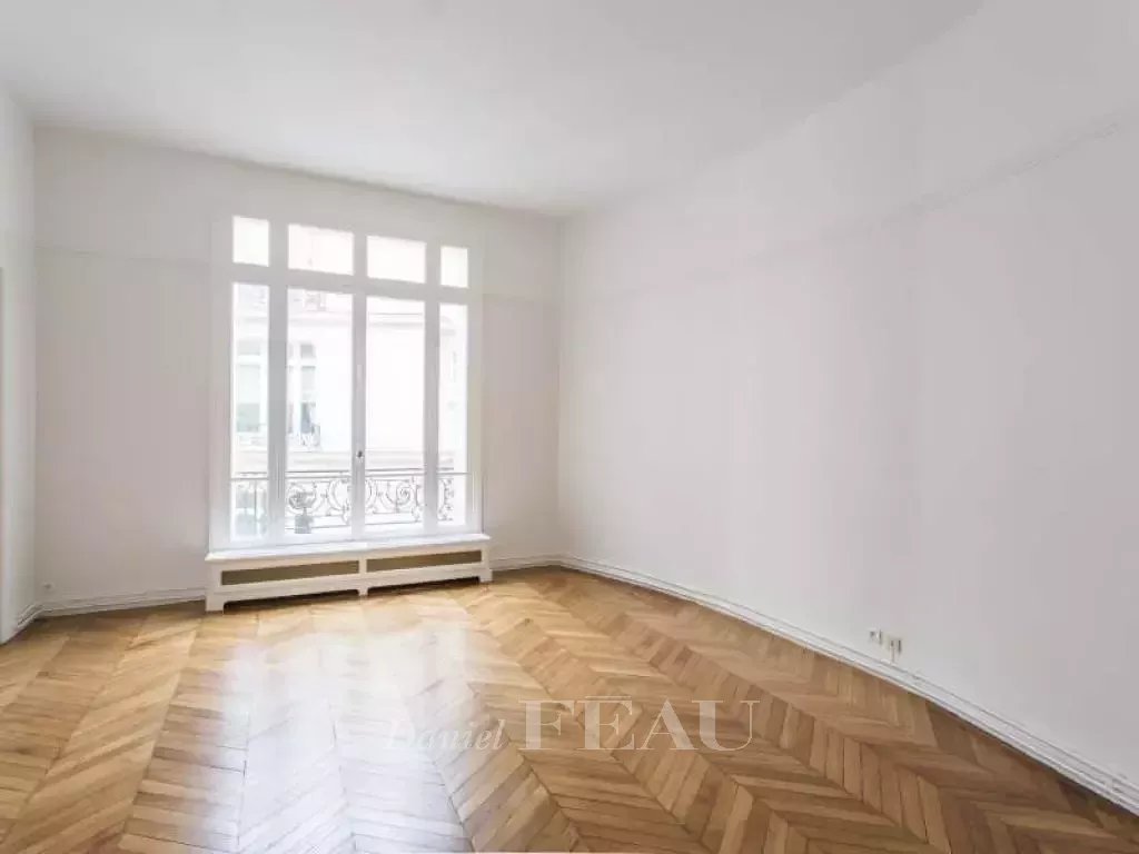 Rental Apartment Paris 16th