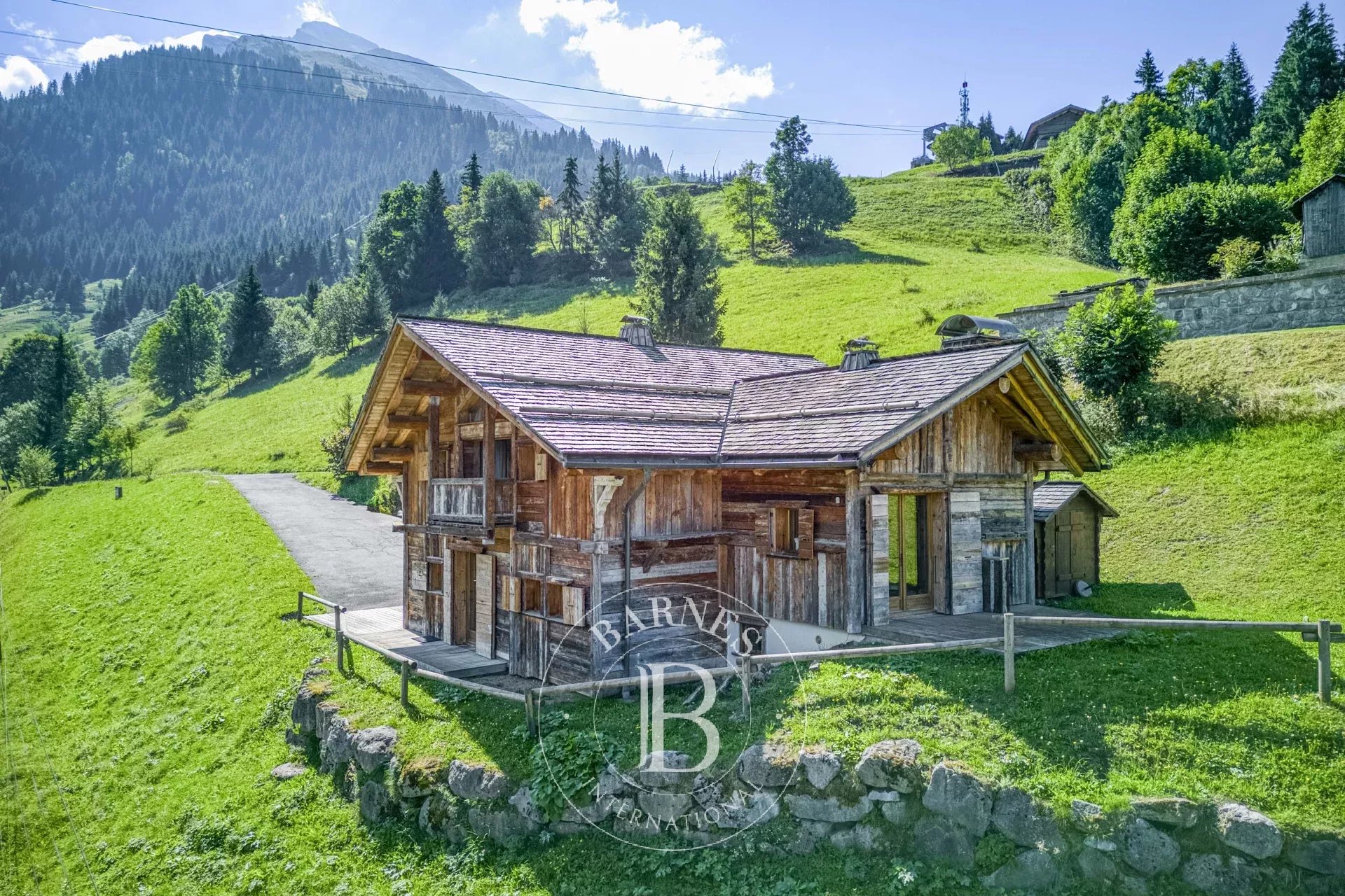 Chalet La Clusaz  -  ref 83276068 (picture 3)
