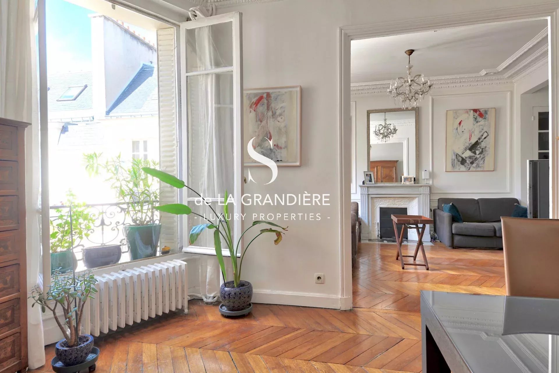Paris 16ème - rue Marbeau - 96m2
