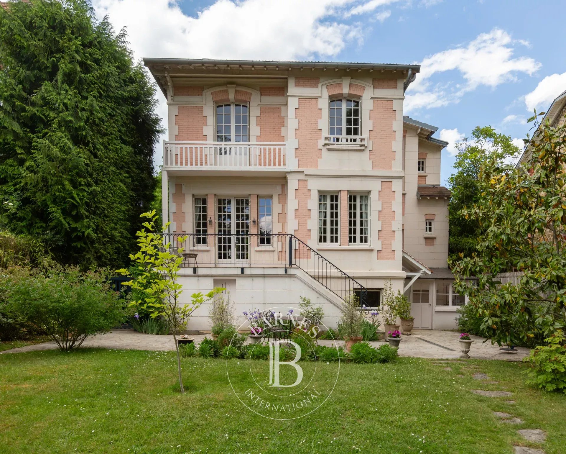 Maison Maisons-Laffitte  -  ref 87002597 (picture 1)