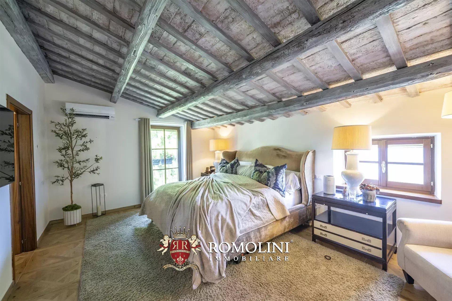 4 Bedroom Villa/Townhouse's Image 47