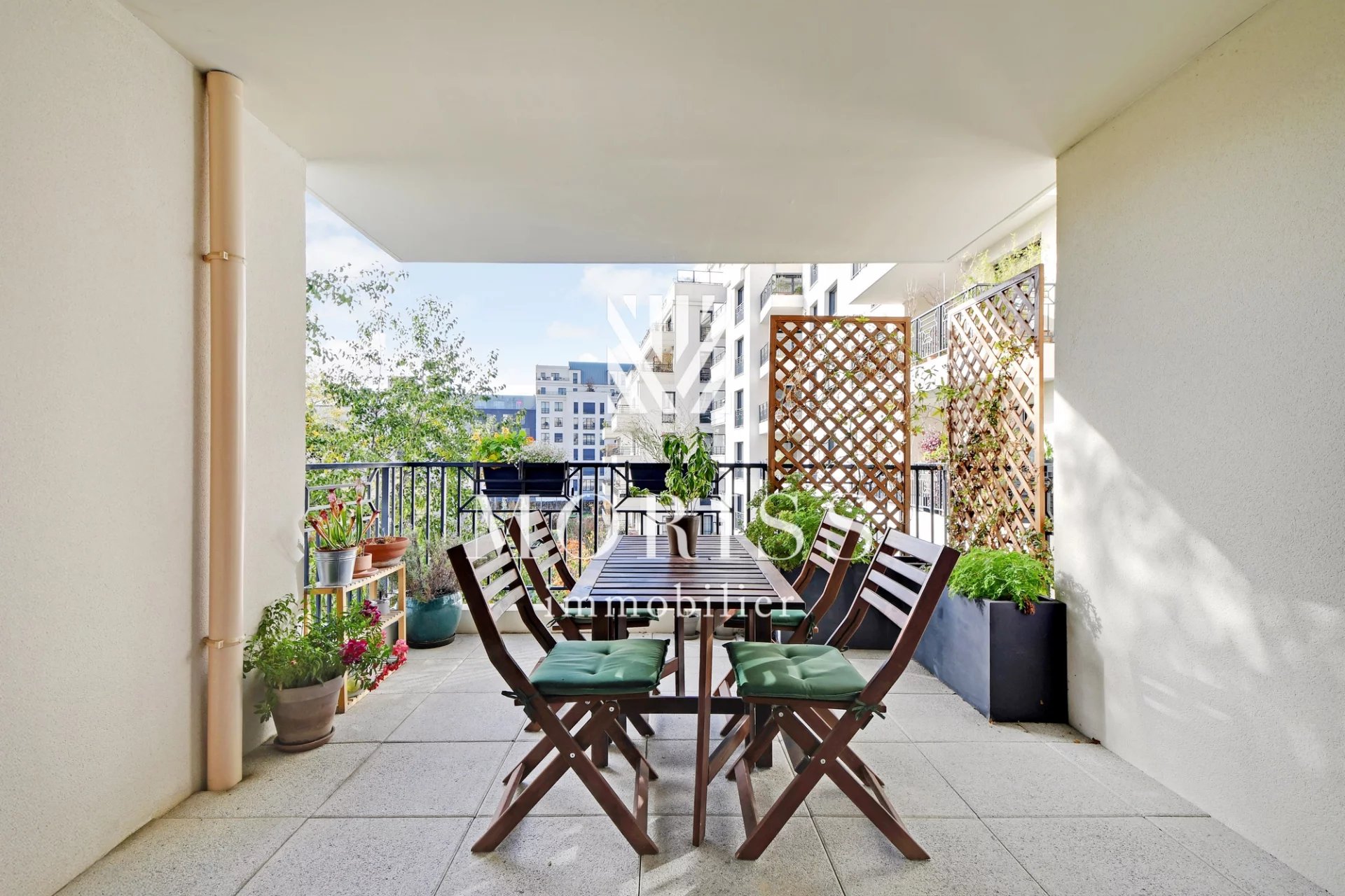 MAGNIFIQUE 4 PIÈCES / TERRASSE / DOCKS DE ST OUEN / - Image Array