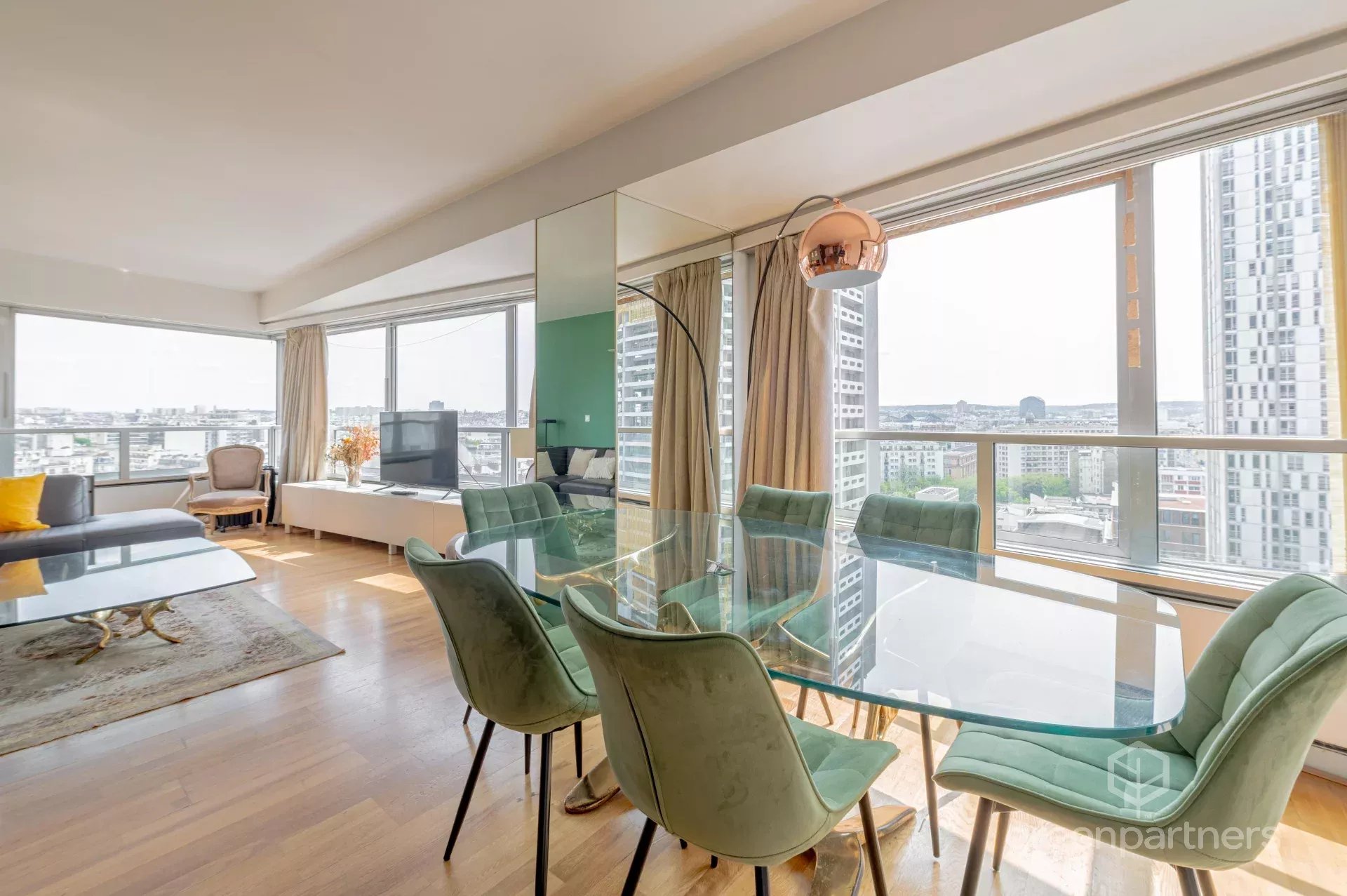 APPARTEMENT 3P 94 m² - BEAUGRENELLE PARIS 15e