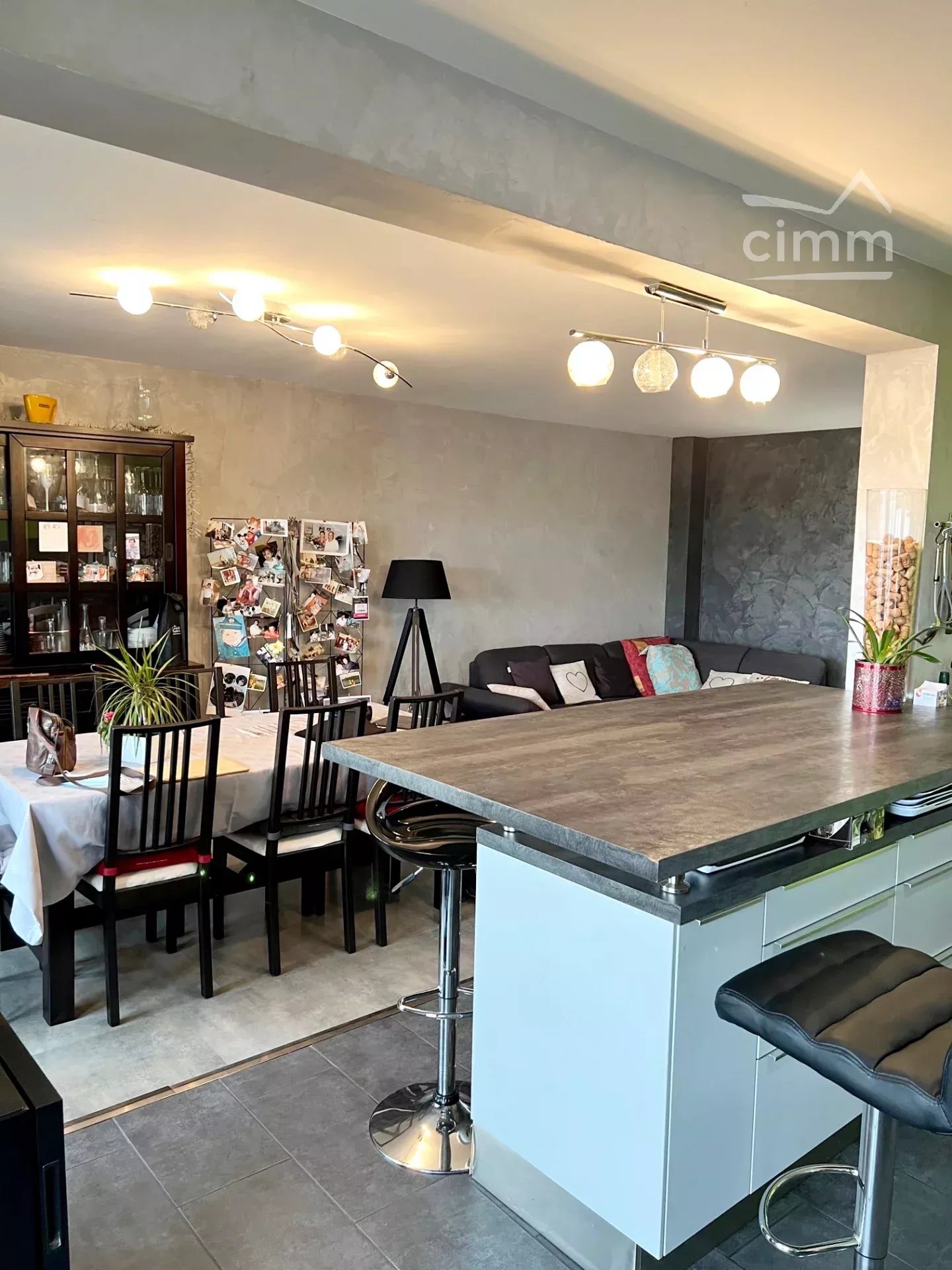 Agence immobilière de 