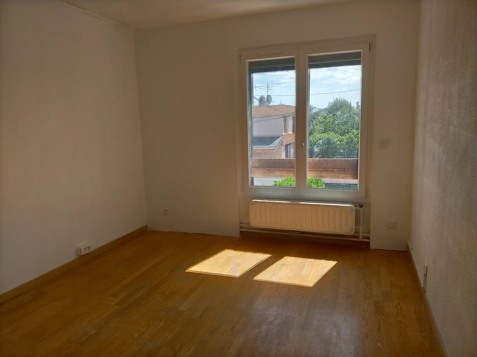 2681592 Location Meyzieu