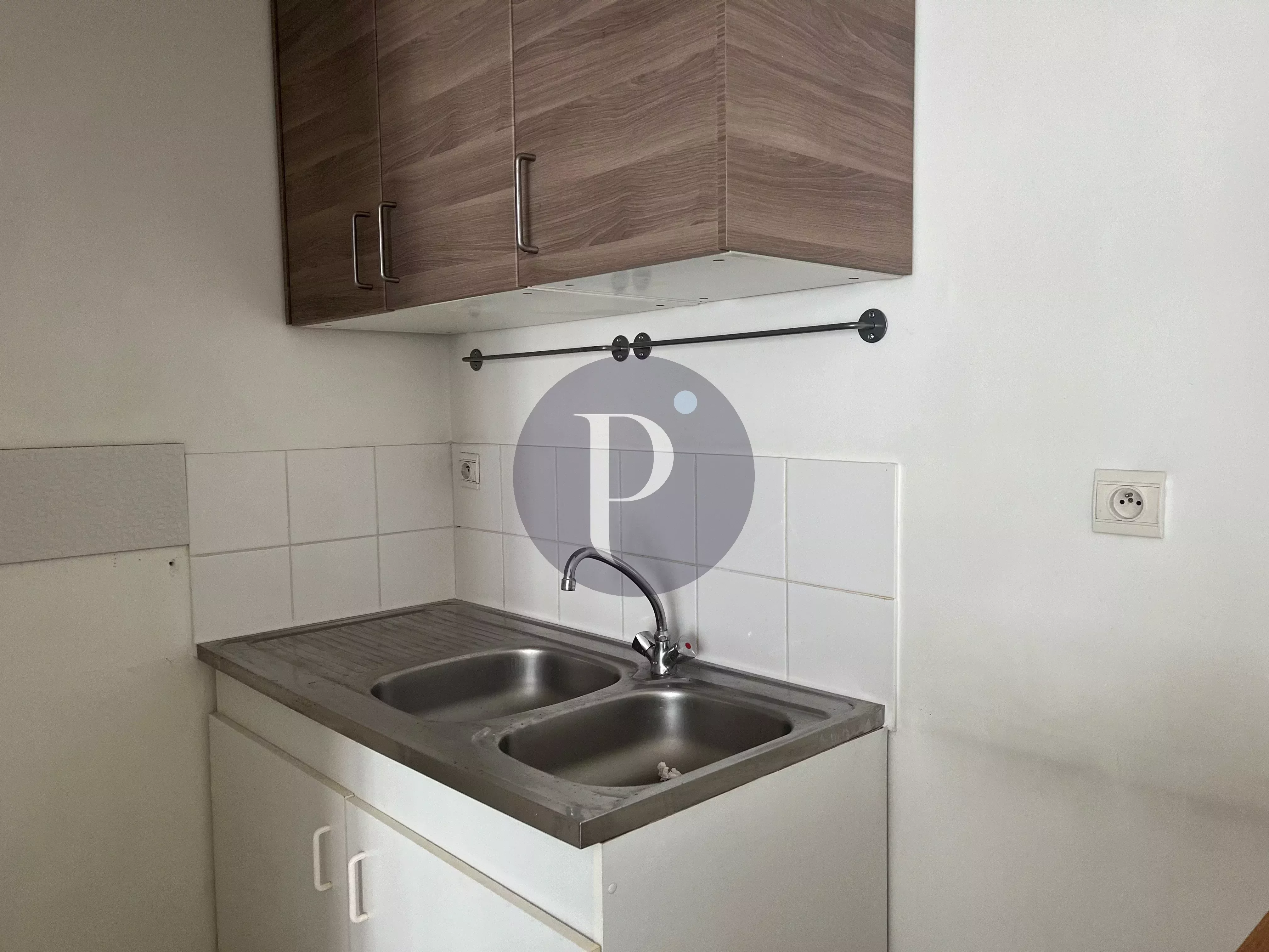 location-appartement-1-piece-sceaux-83873279
