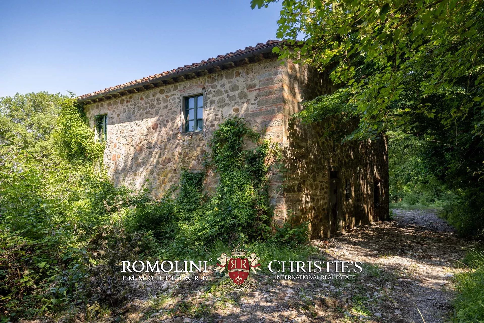 16 Bedroom Villa/Townhouse's Image 73
