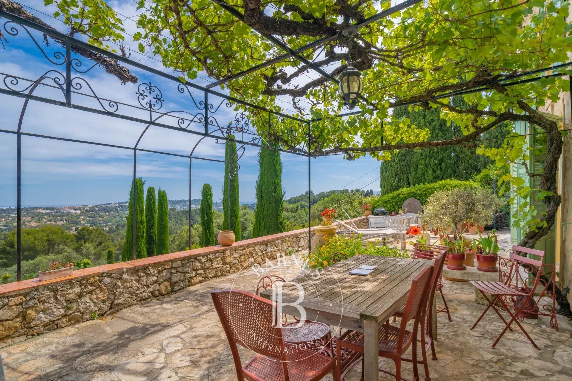 Kirevi Mougins - picture 9