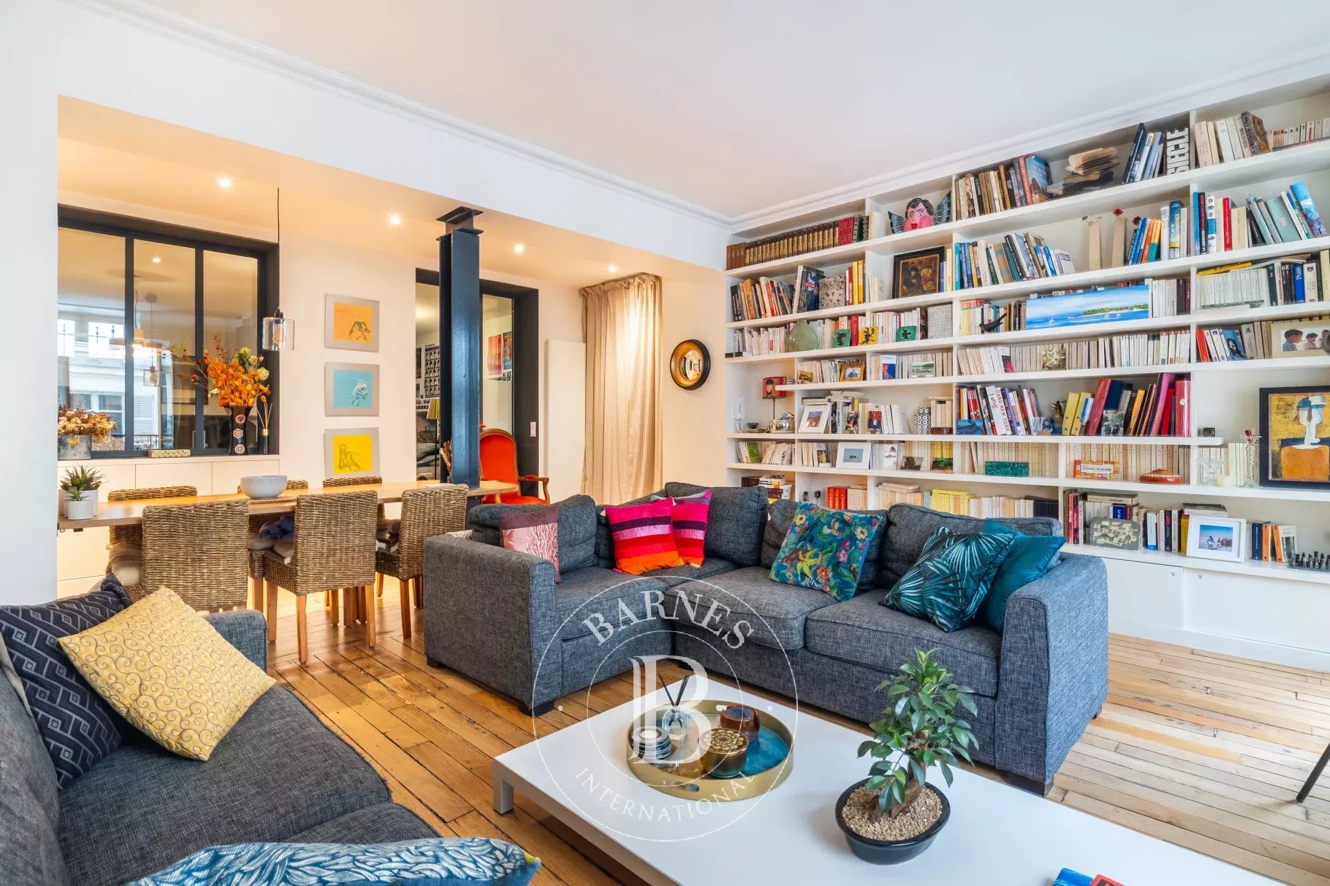 Daire Paris 3ème - picture 5