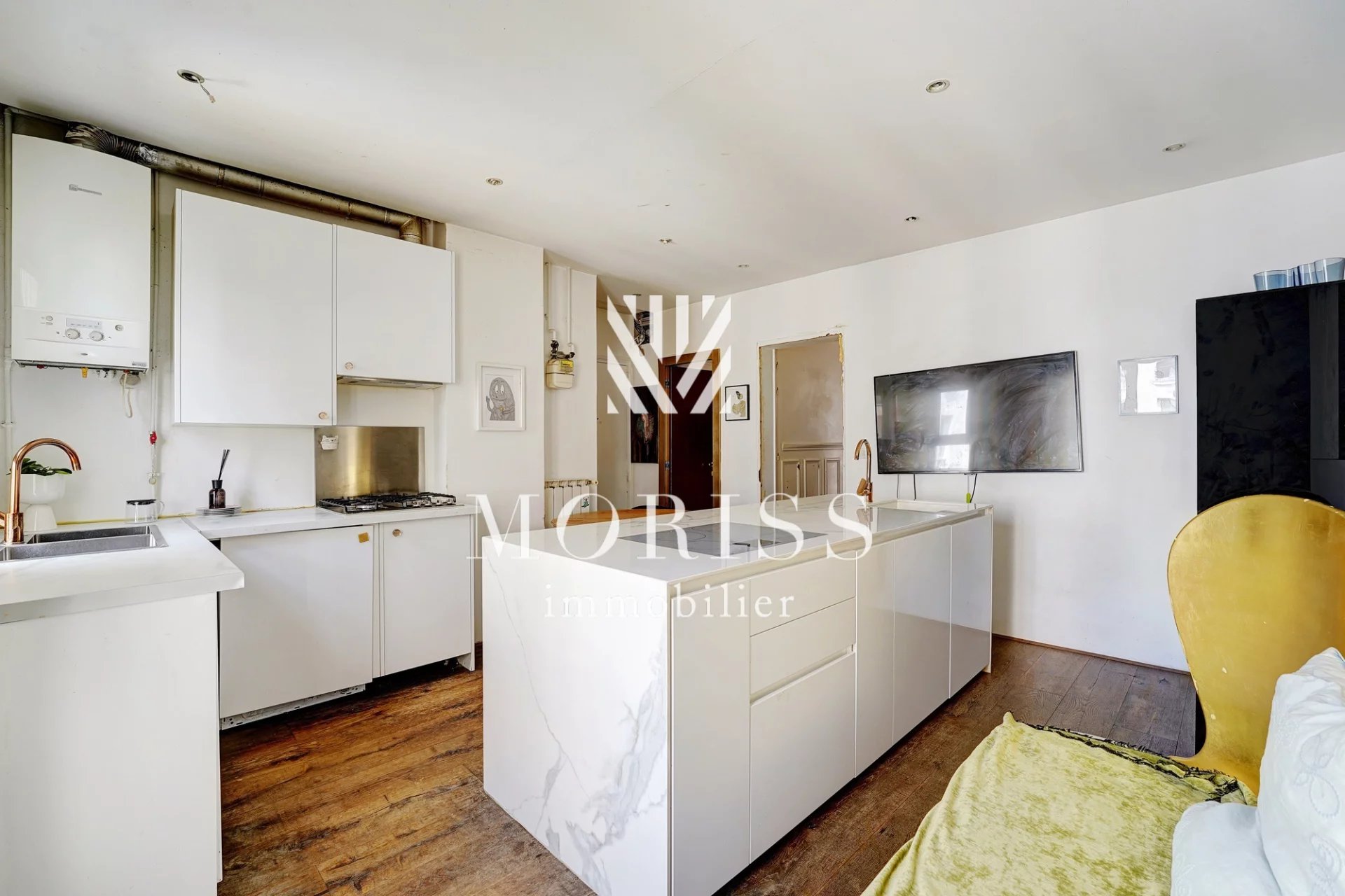 APPARTEMENT 3 PIÈCES - 50M2  75015 - Image Array