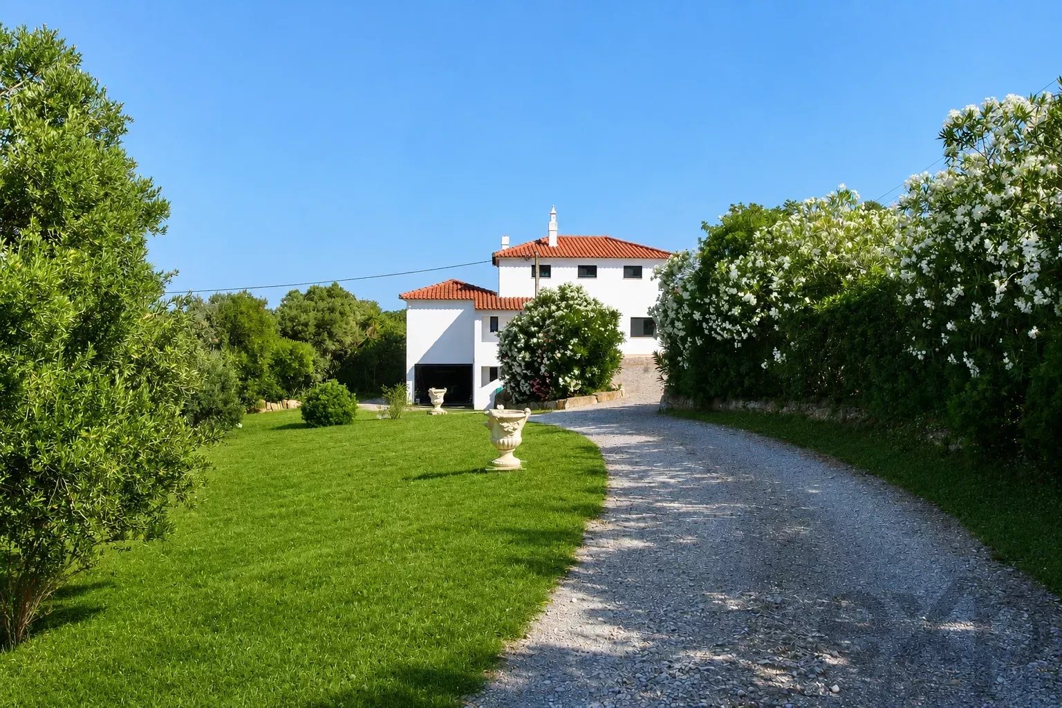 Stunning Sea-View Villa with Heated Pool, Guest Annex, Double Garage and Independent Ruin 87110490 image 2