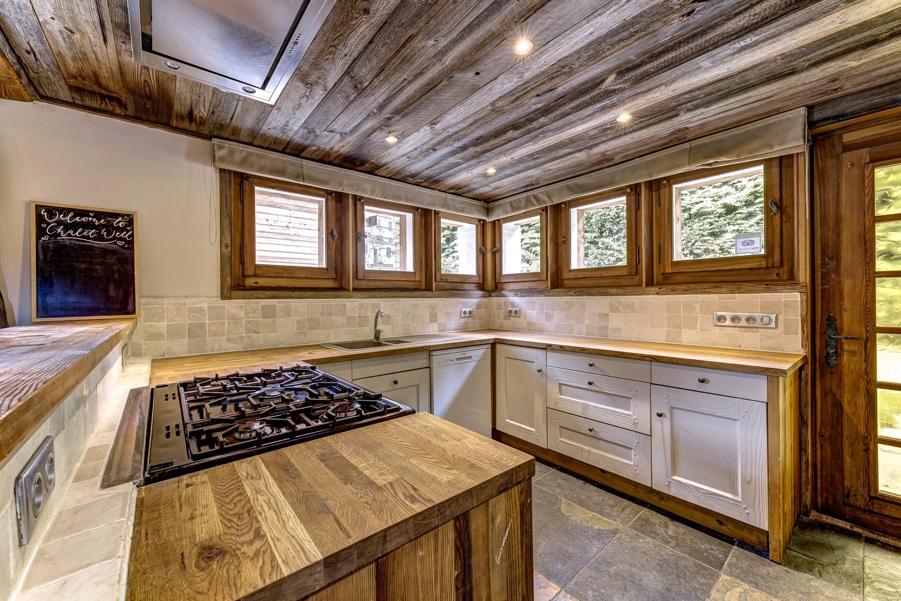 Photo of MORZINE - Chalet with 7 bedrooms in Morzine