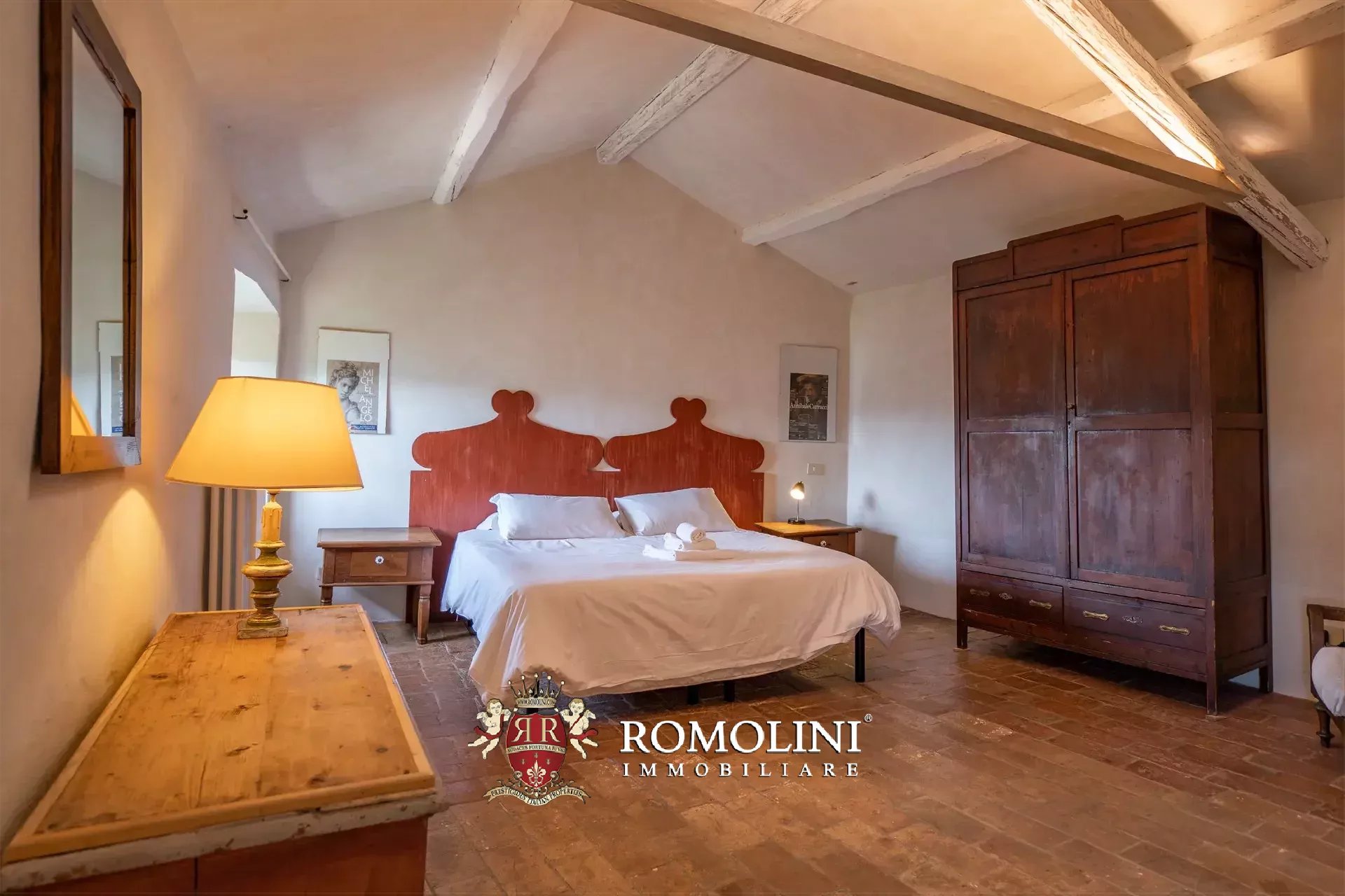 10 Bedroom Villa/Townhouse's Image 104
