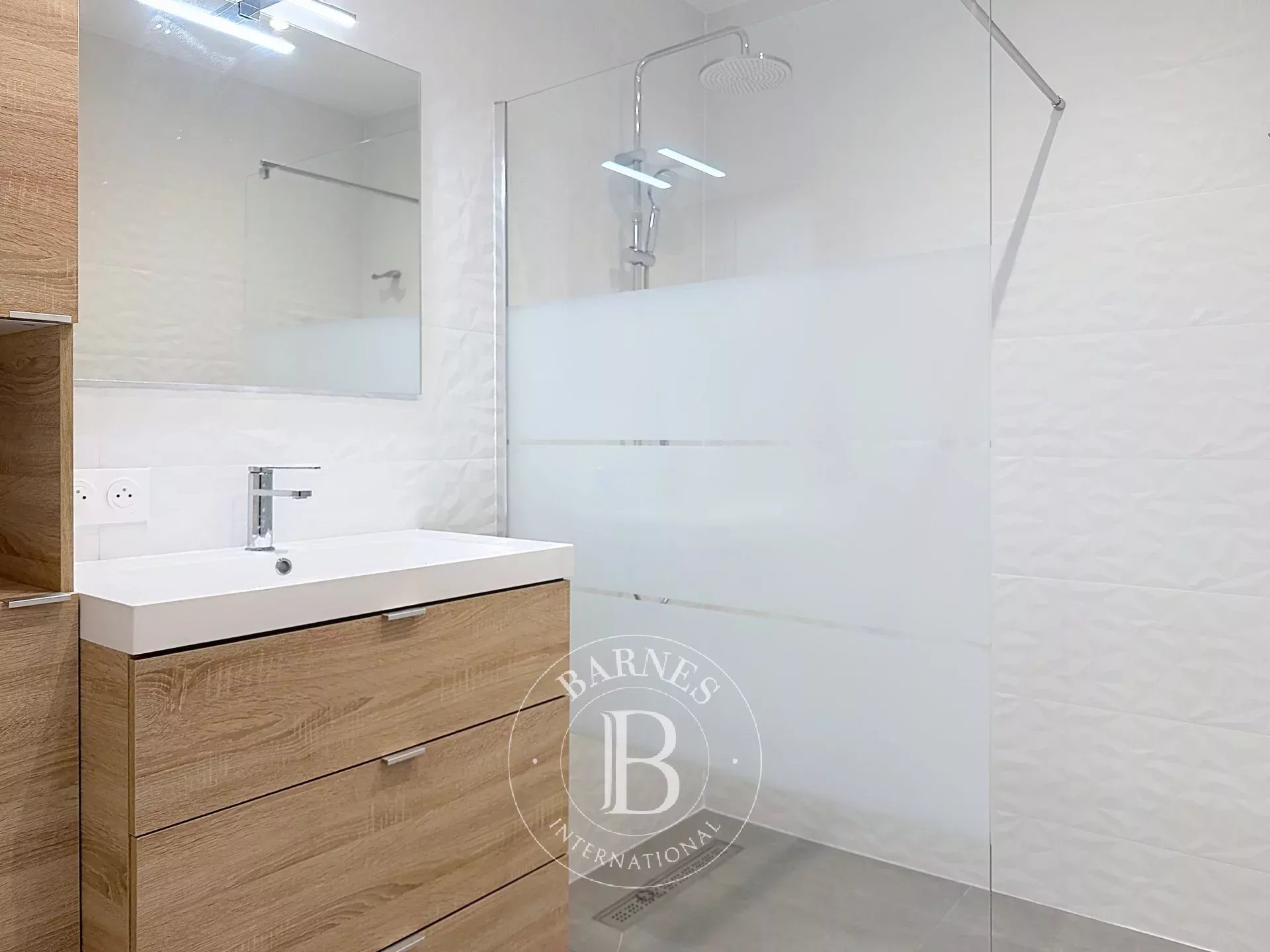 Neuilly-sur-Seine  - Apartment 1 Bedroom - picture 8