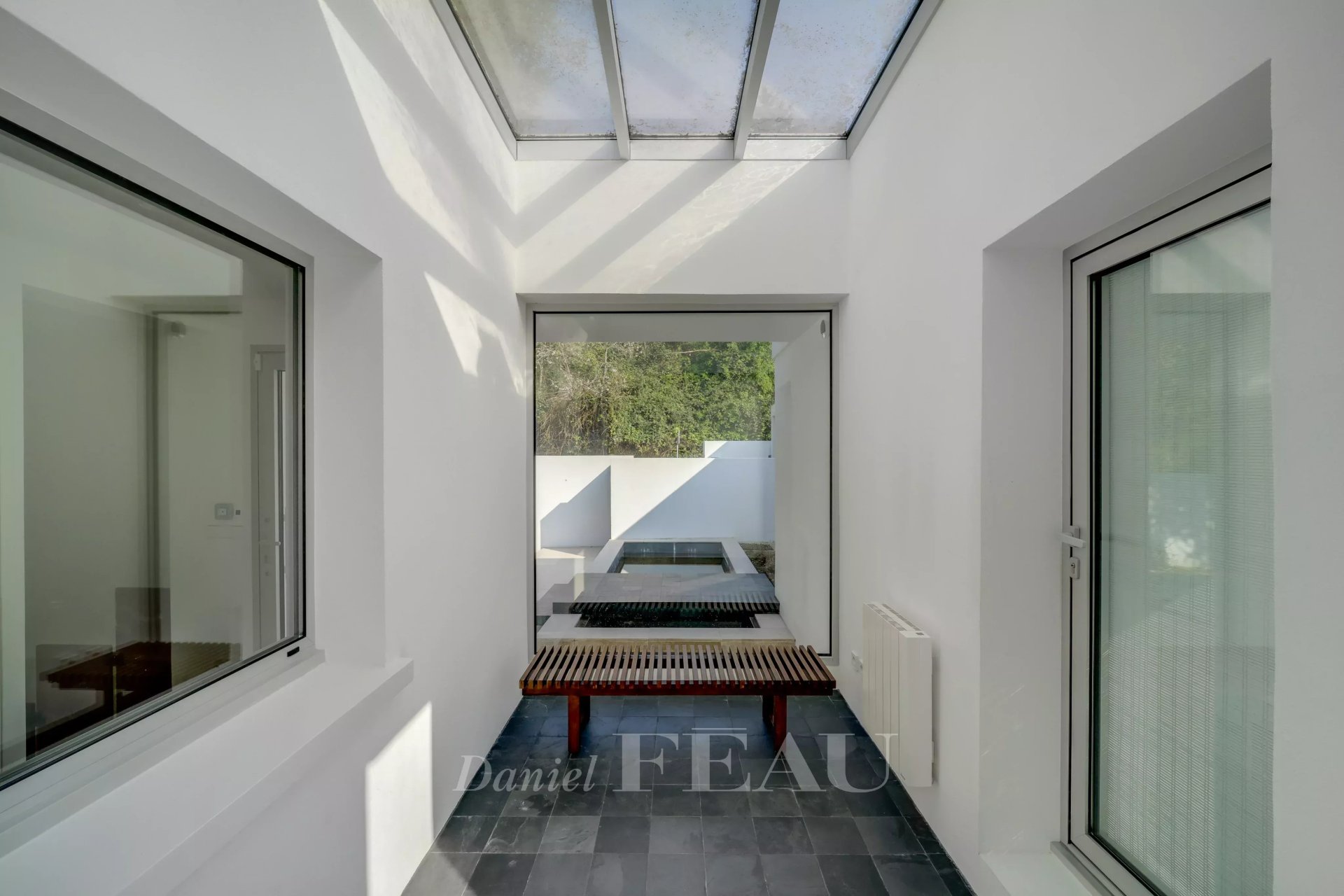 4 Bedroom Villa/Townhouse's Image 9